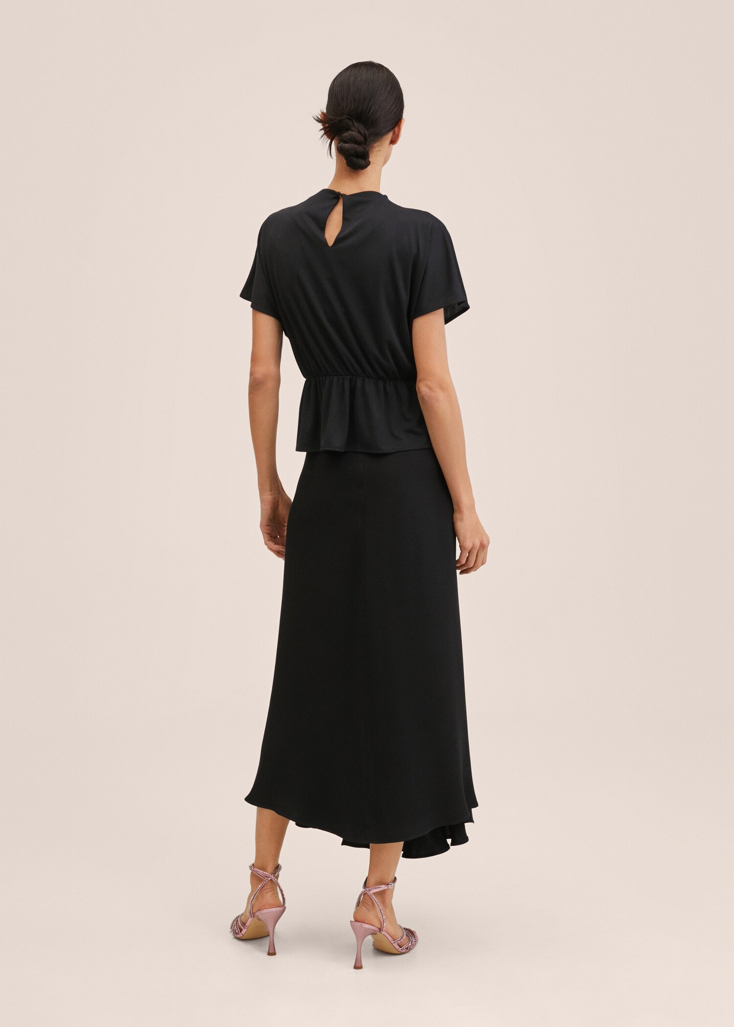 T-shirt with gathered waist  - Reverse of the article