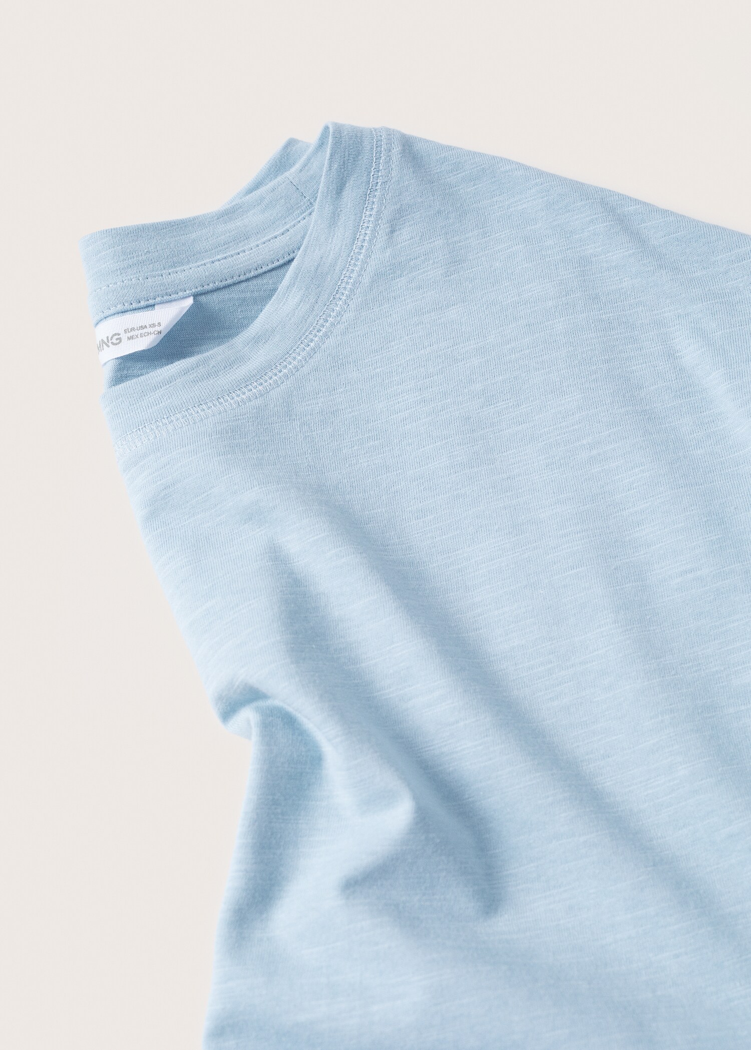 Cropped cotton T-shirt - Details of the article 8