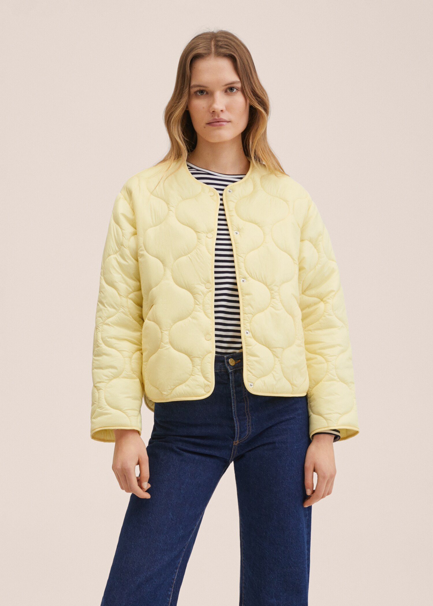 Anorak ultralight botones - Plano medio