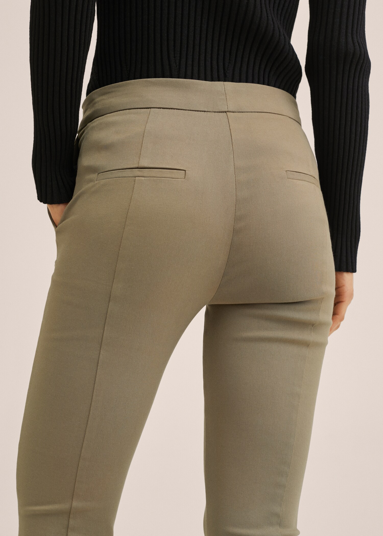 Pantalón flare crop - Detalle del artículo 2
