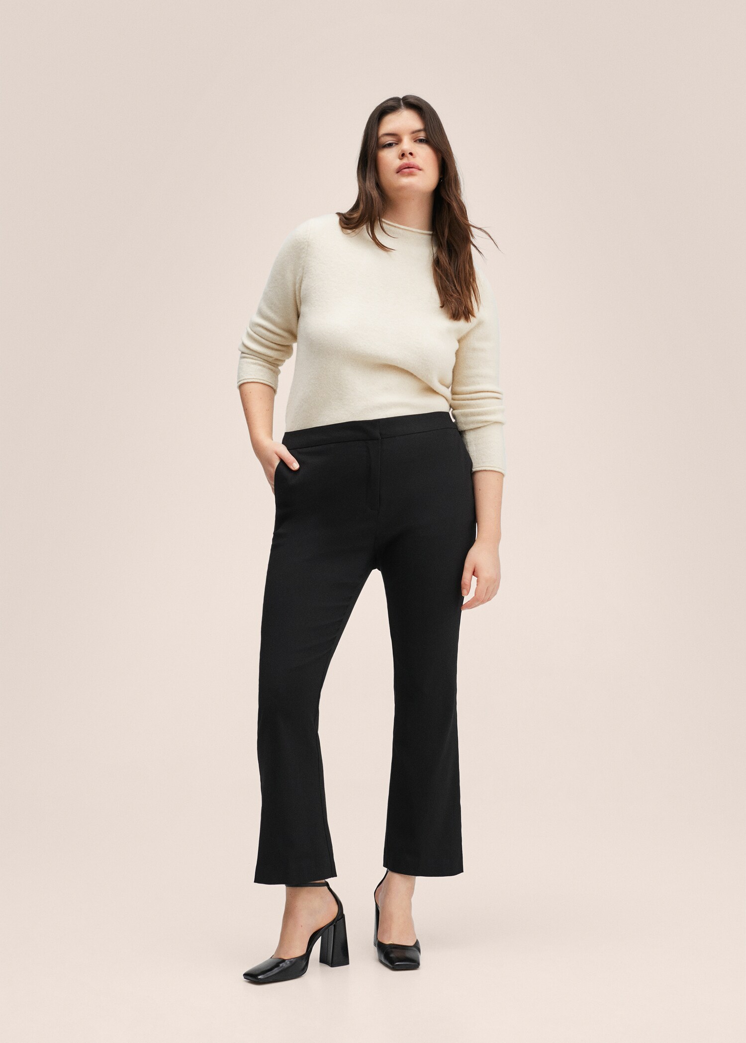 Pantalón flare crop - Detalle del artículo 3