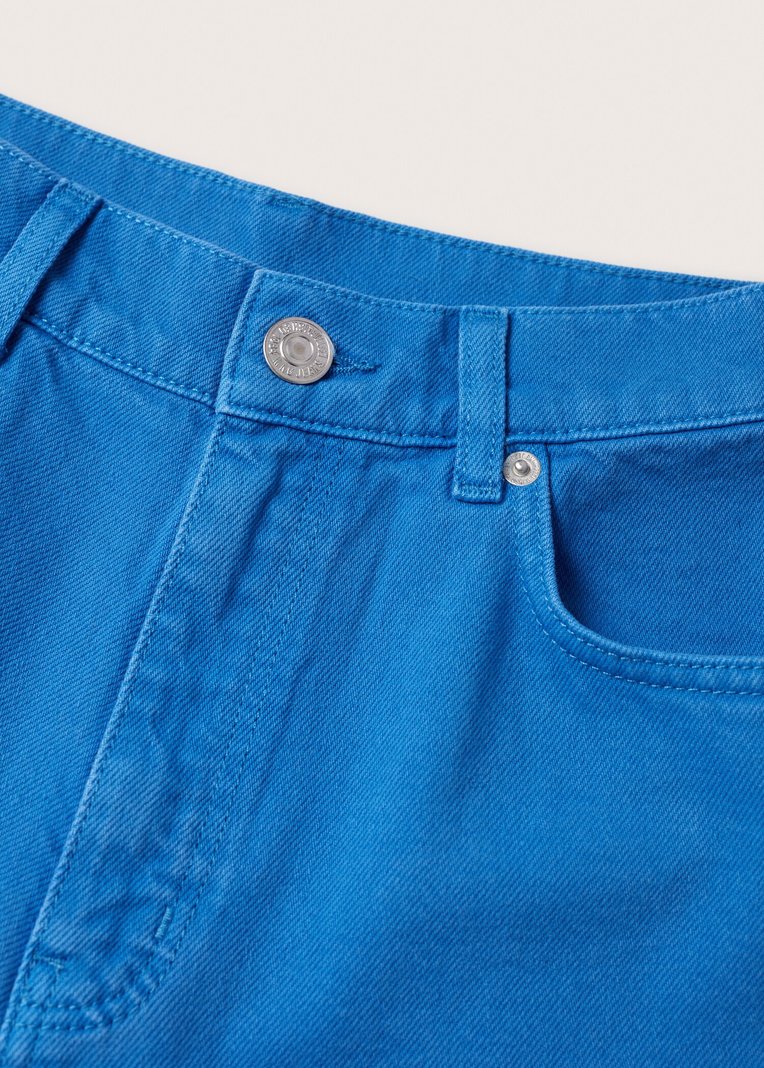 Mom high-waist jeans - Details of the article 8