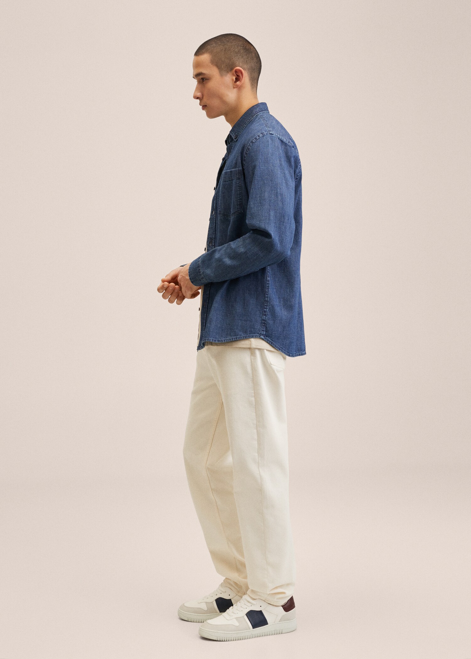 Regular-fit denim shirt - Details of the article 2