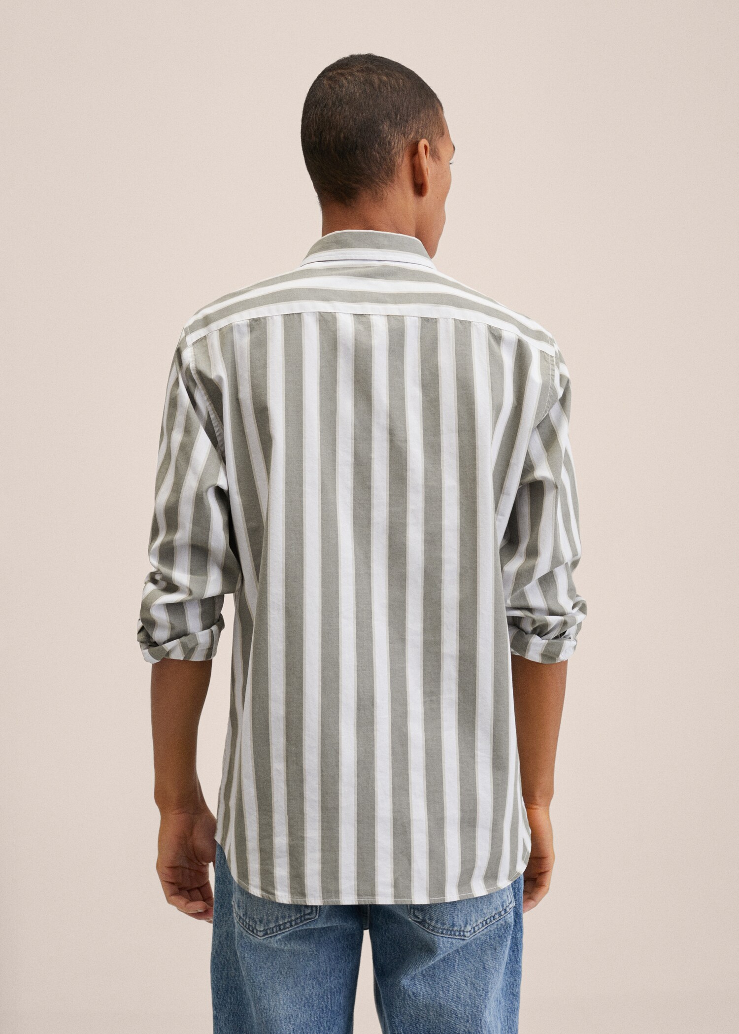 Striped slim-fit shirt - Reverse of the article