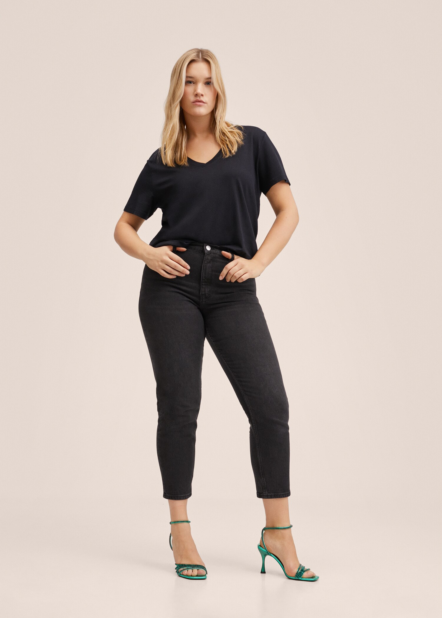 Essential cotton-blend T-shirt - Details of the article 3