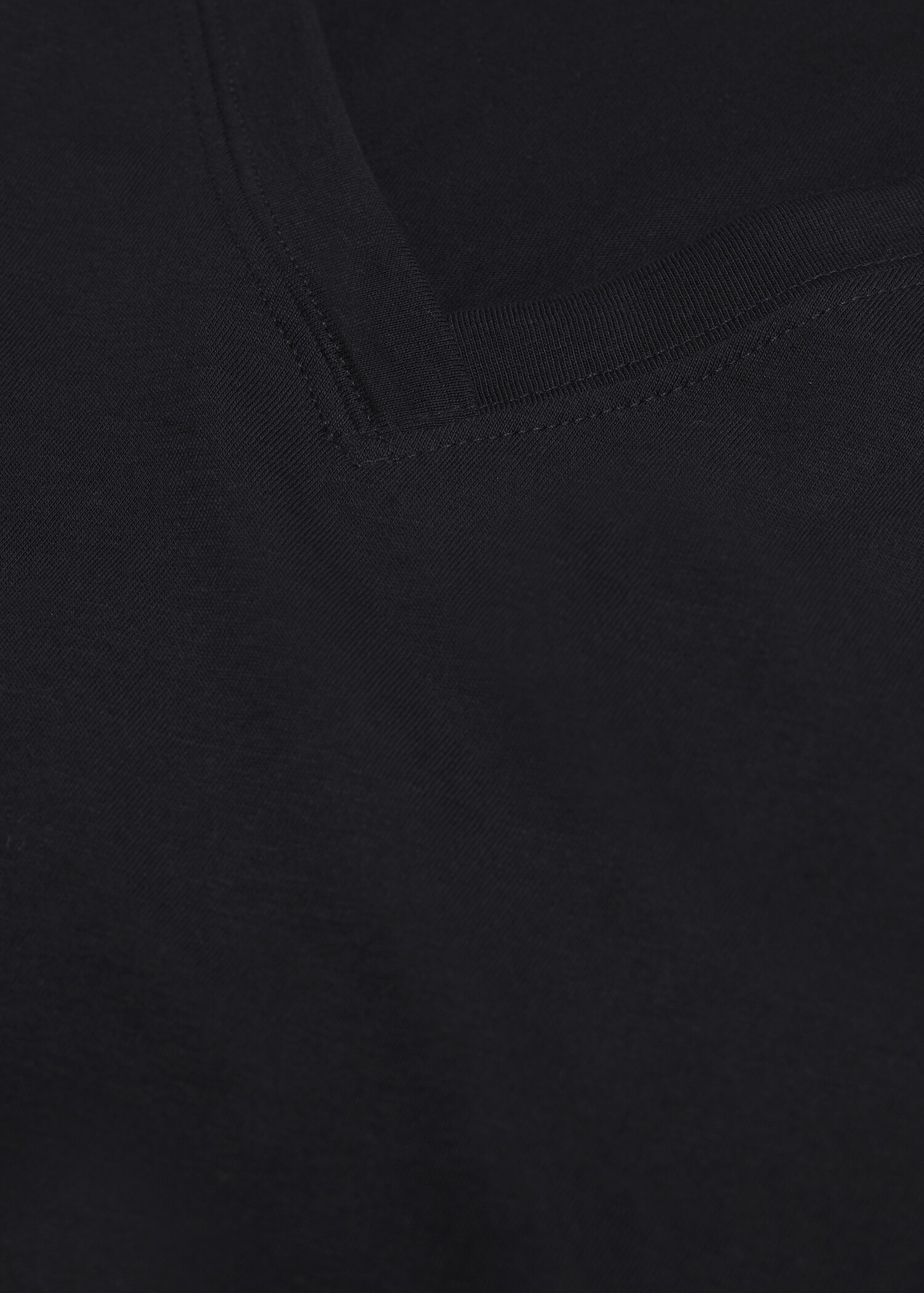 Essential cotton-blend T-shirt - Details of the article 8