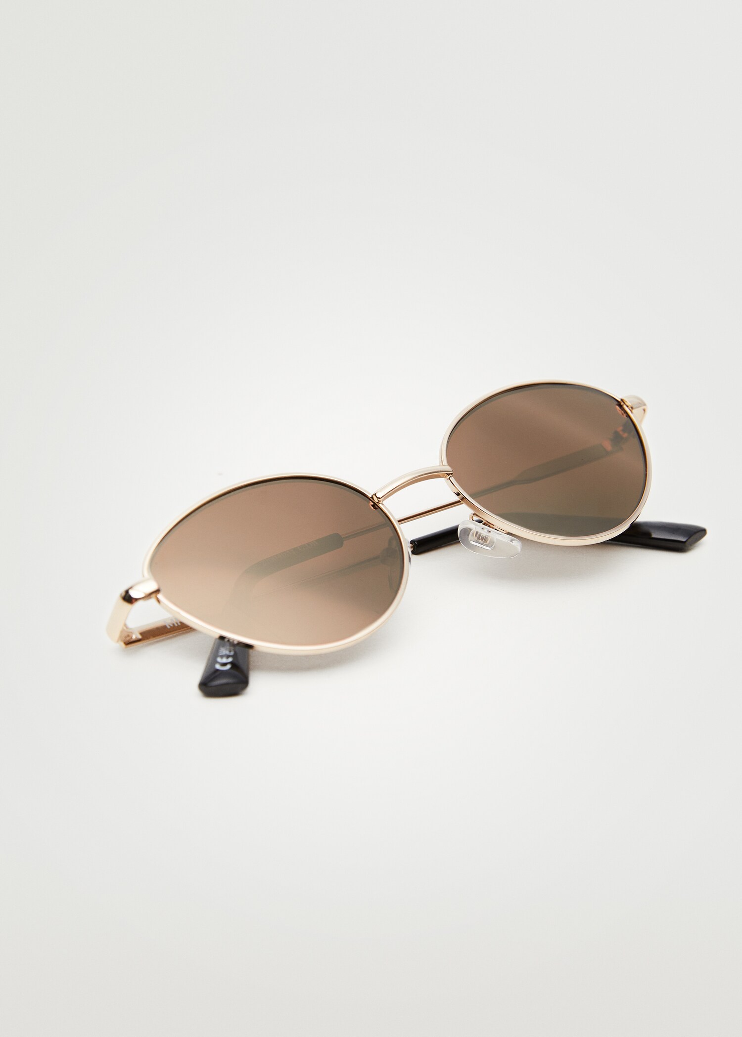 Metallic frame sunglasses - Details of the article 3