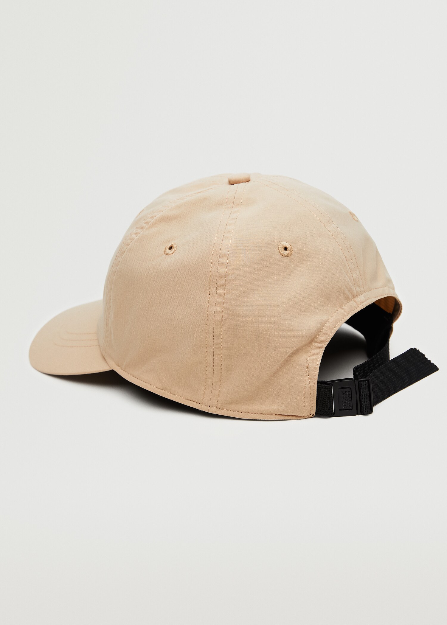 Gorra baseball - Plano medio
