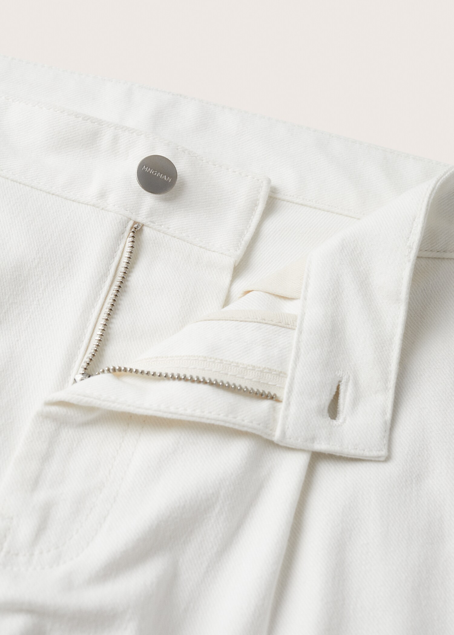 Slim-fit pleated jeans  - Details of the article 8