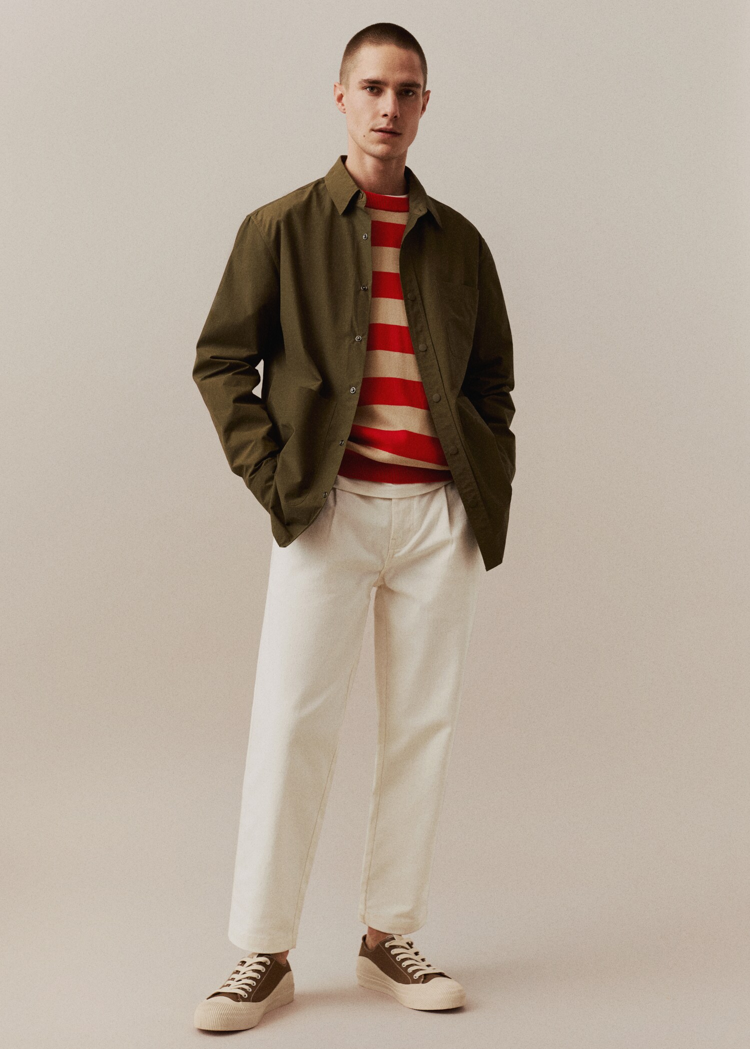 Slim-fit pleated jeans  - Details of the article 9
