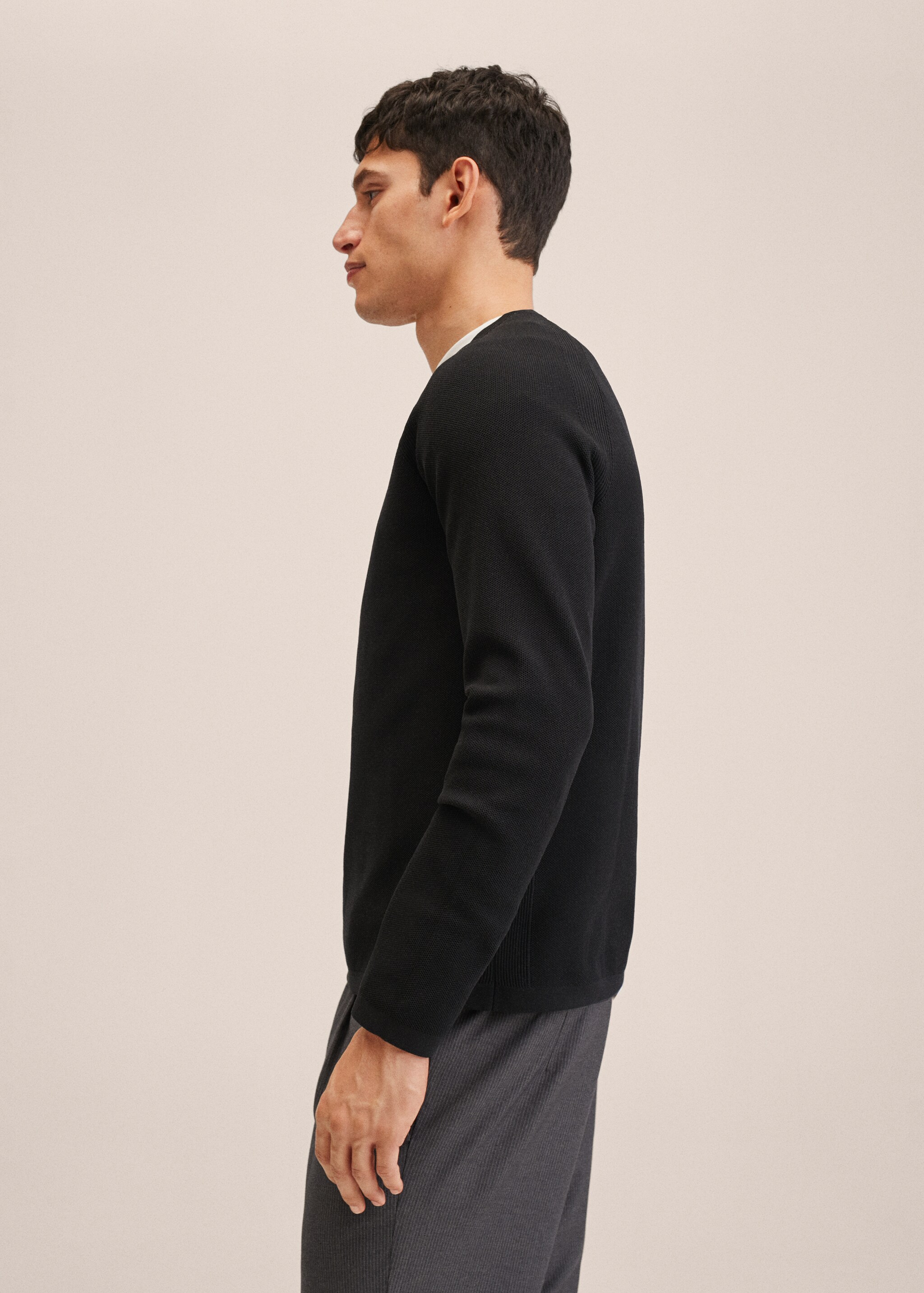 Crease-resistant stretch sweater - Details of the article 2