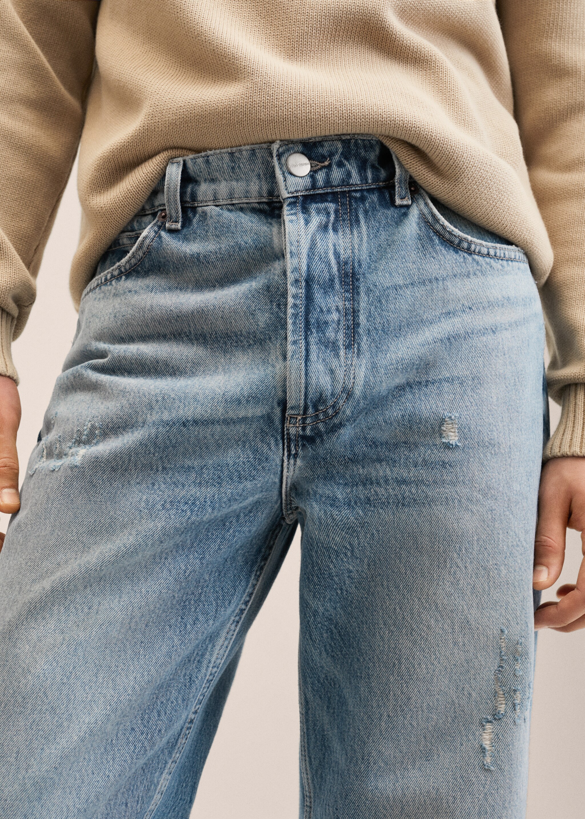 Ripped straight-fit jeans - Details of the article 1