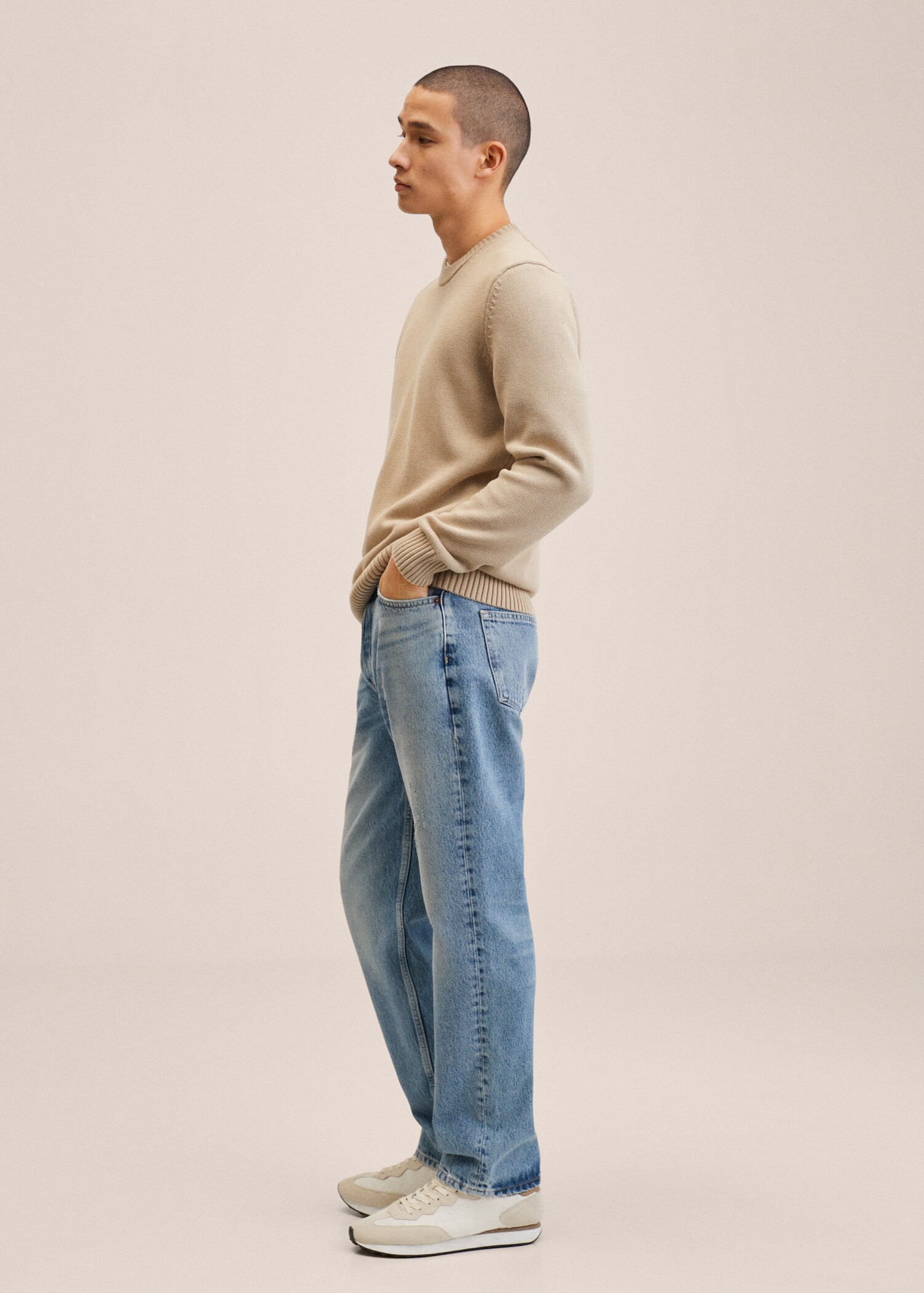 Ripped straight-fit jeans - Details of the article 2