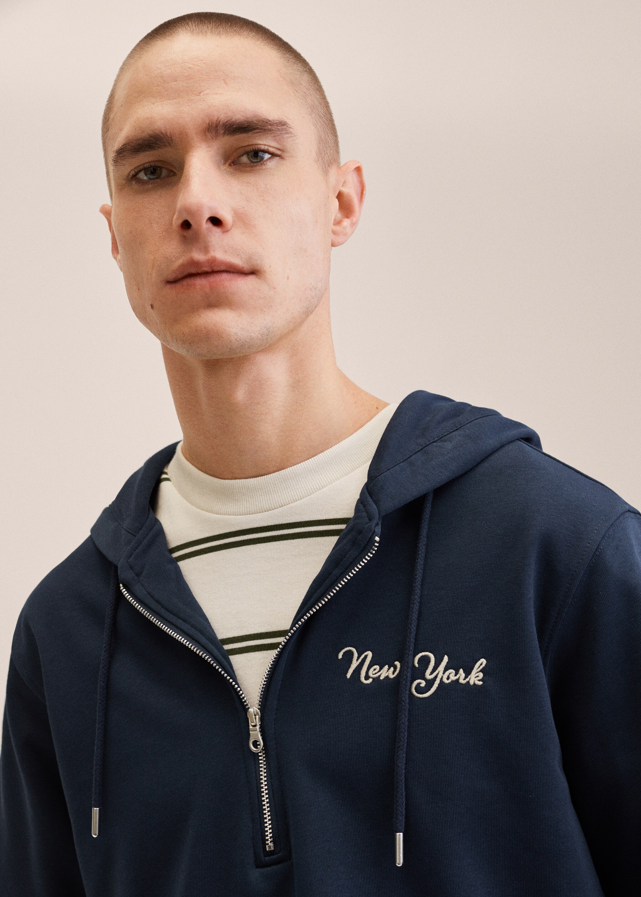 Zip embroidered sweatshirt - Details of the article 1