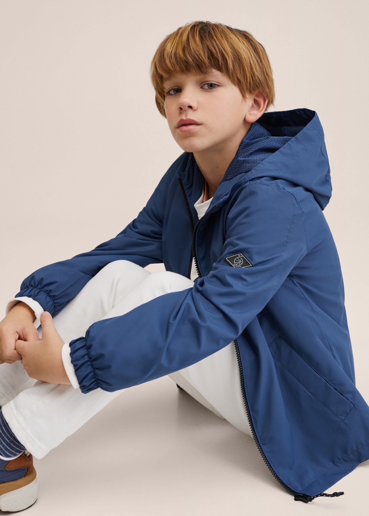 Hooded windbreaker jacket - Medium plane