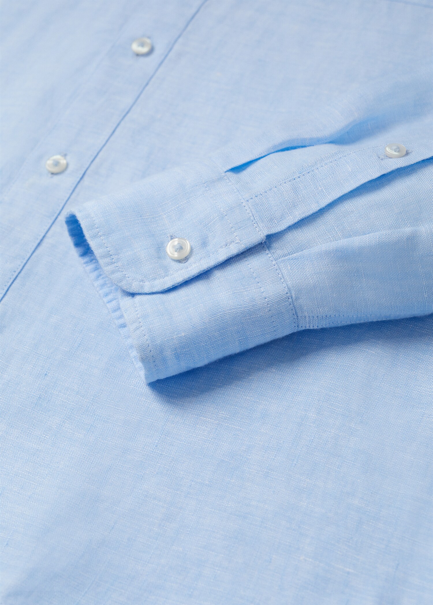 100% linen slim-fit shirt - Details of the article 7
