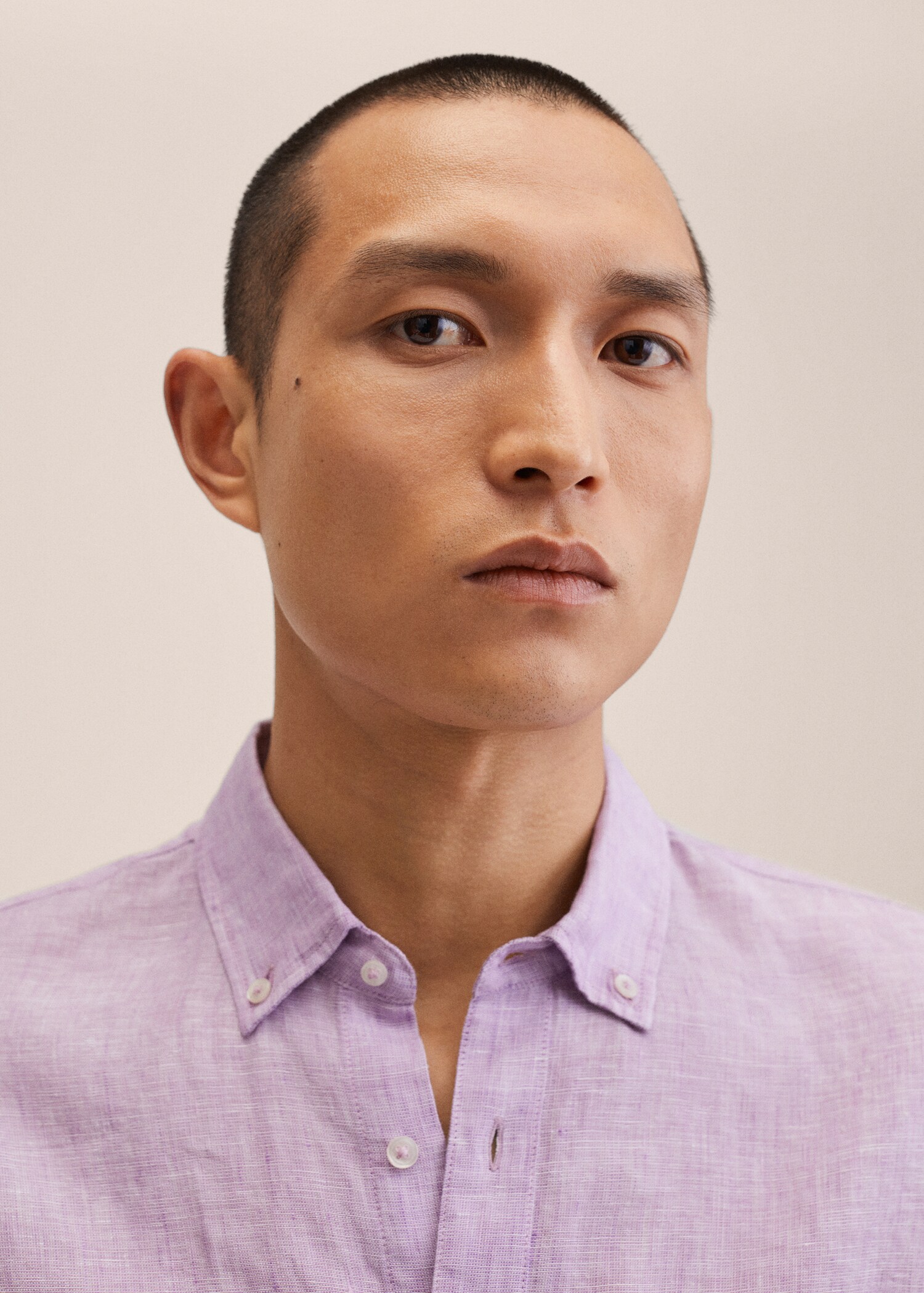 100% linen slim-fit shirt - Details of the article 1