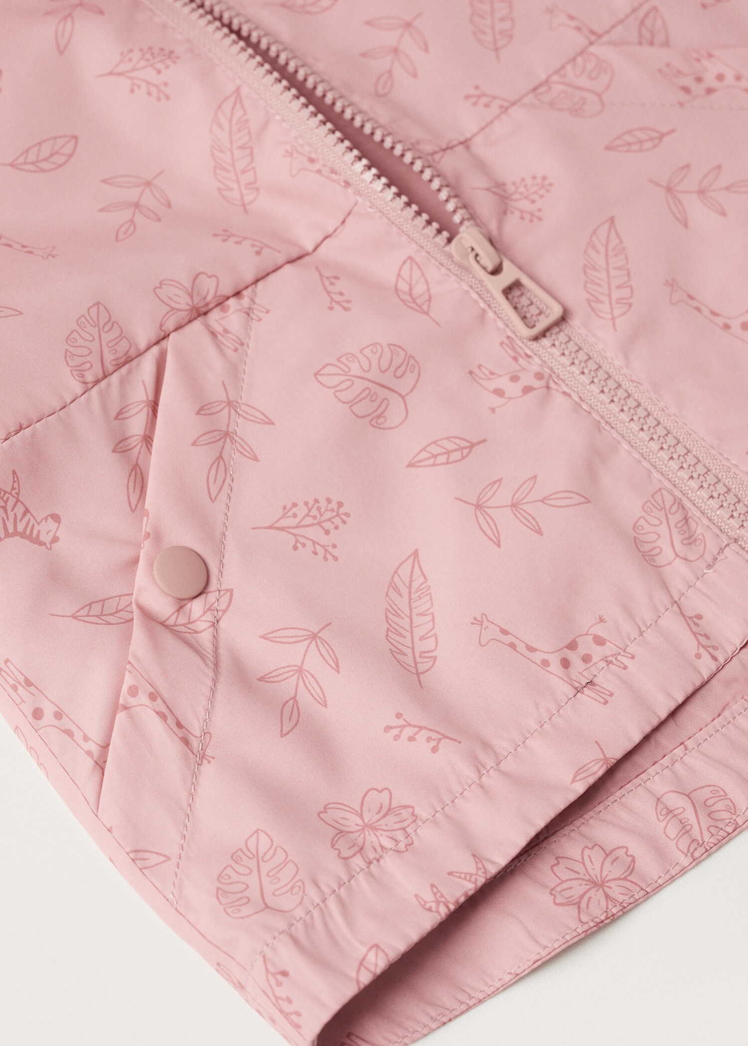 Hooded printed jacket - Details of the article 9