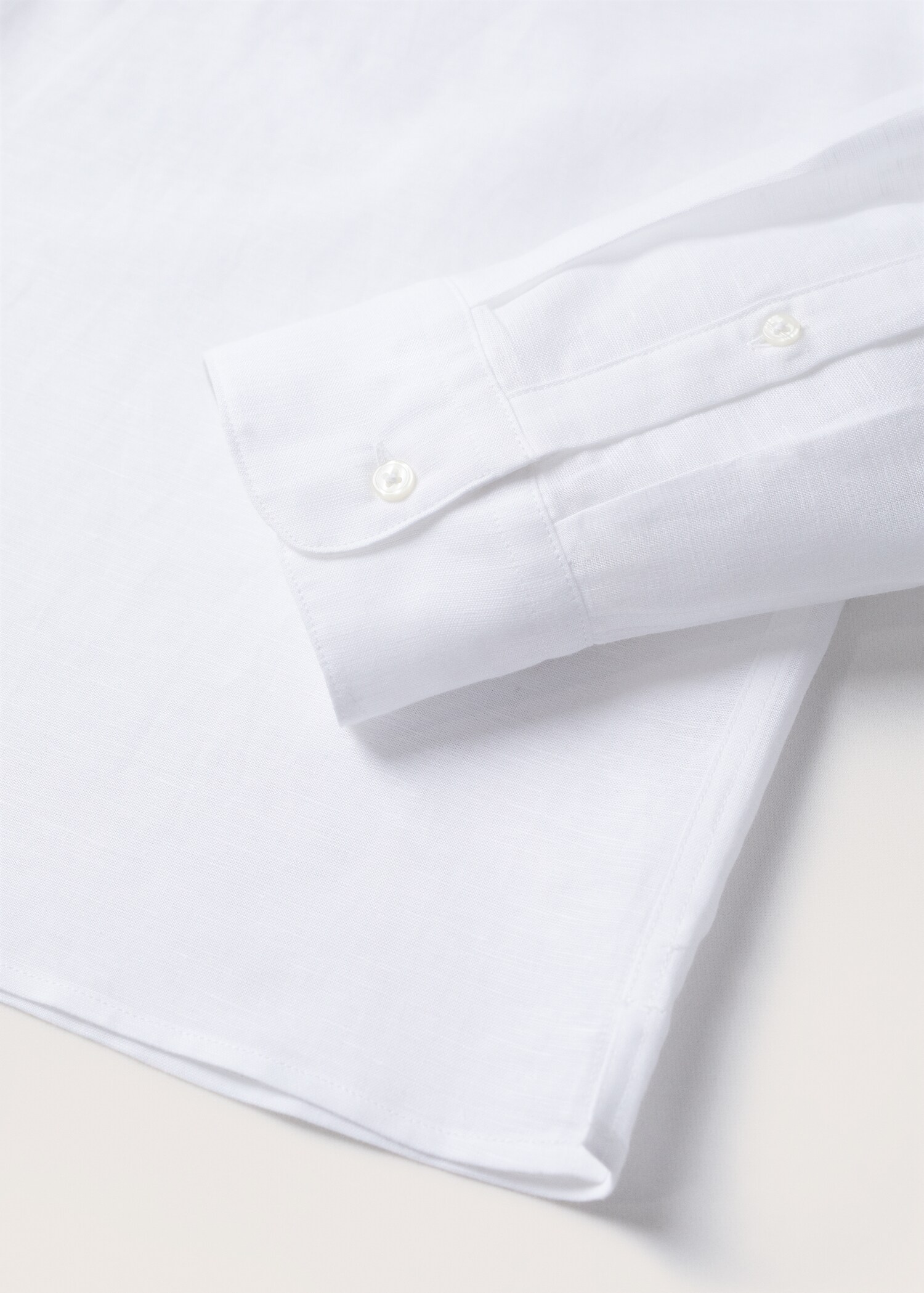 Cotton linen shirt with mandarin collar - Details of the article 8