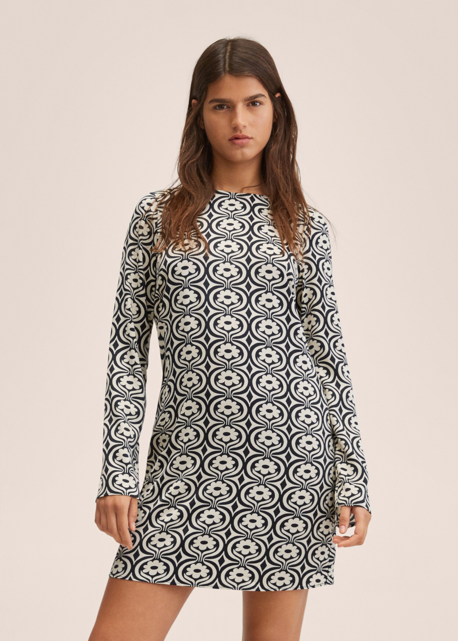 Vestido estampado retro - Plano medio