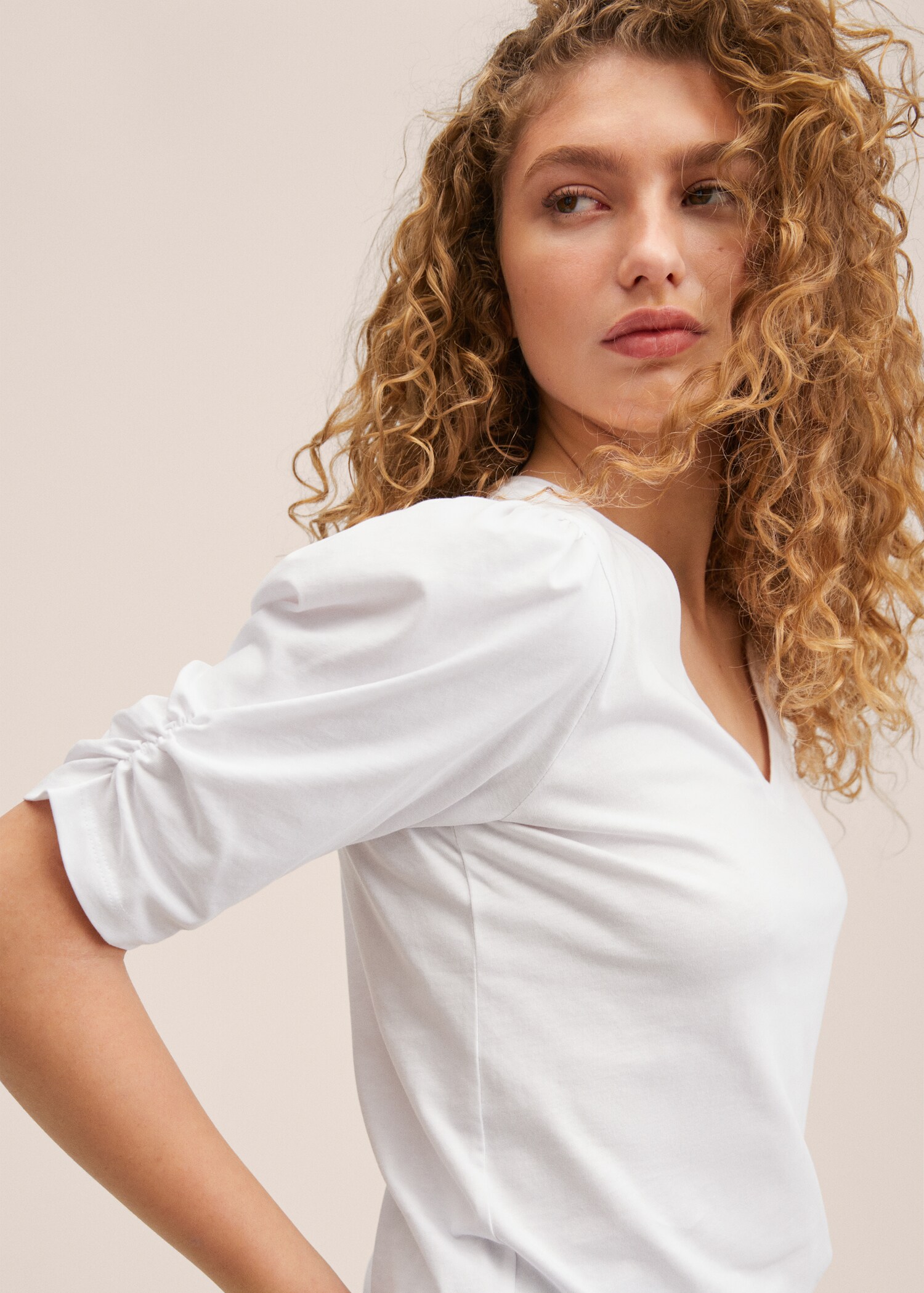 Camiseta manga fruncida - Detalle del artículo 1