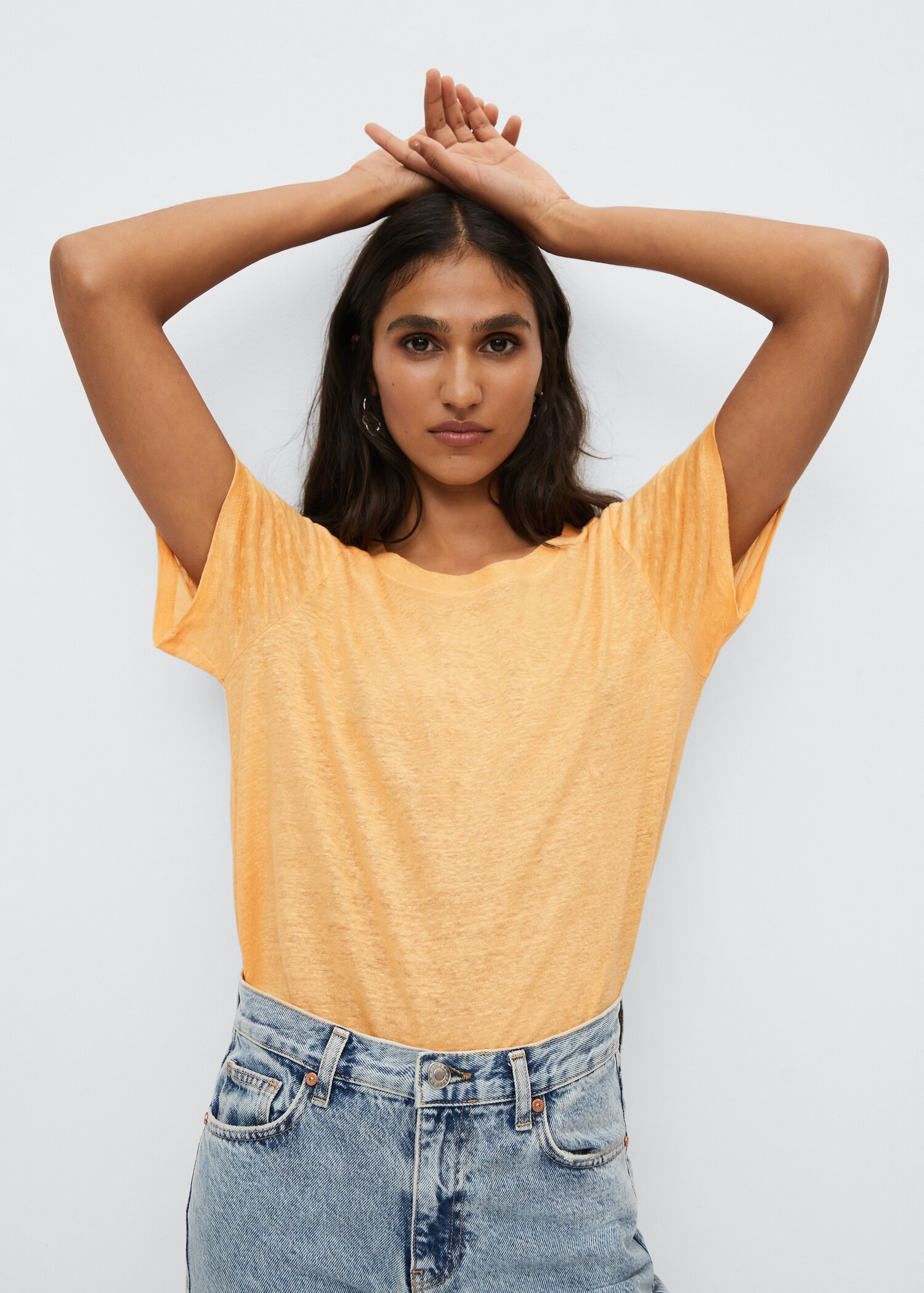 T-Shirt aus 100 % Leinen - Mittlere Ansicht