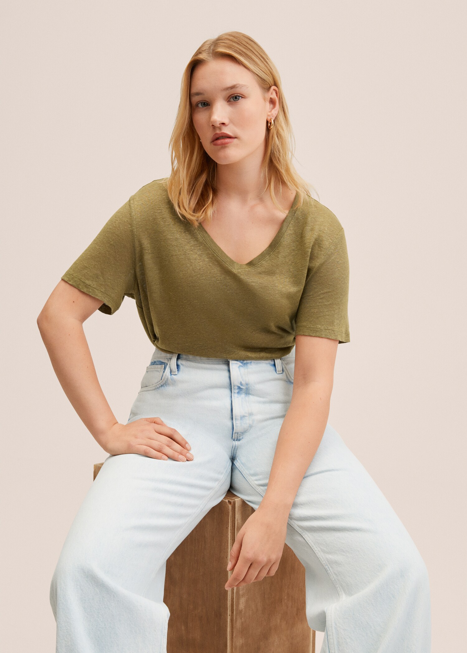 100% linen t-shirt - Details of the article 3