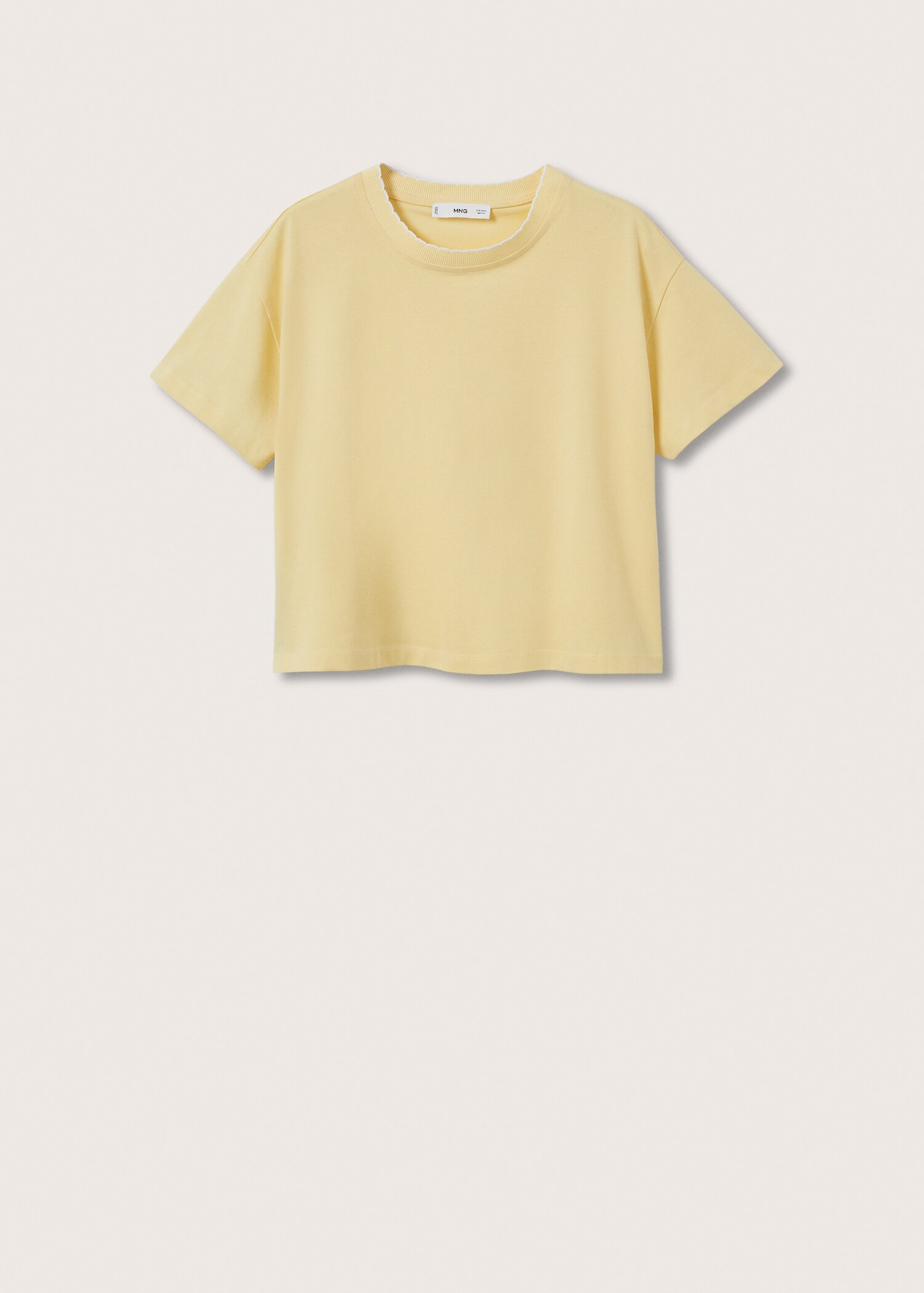 Camiseta cuello bordado - Artículo sin modelo