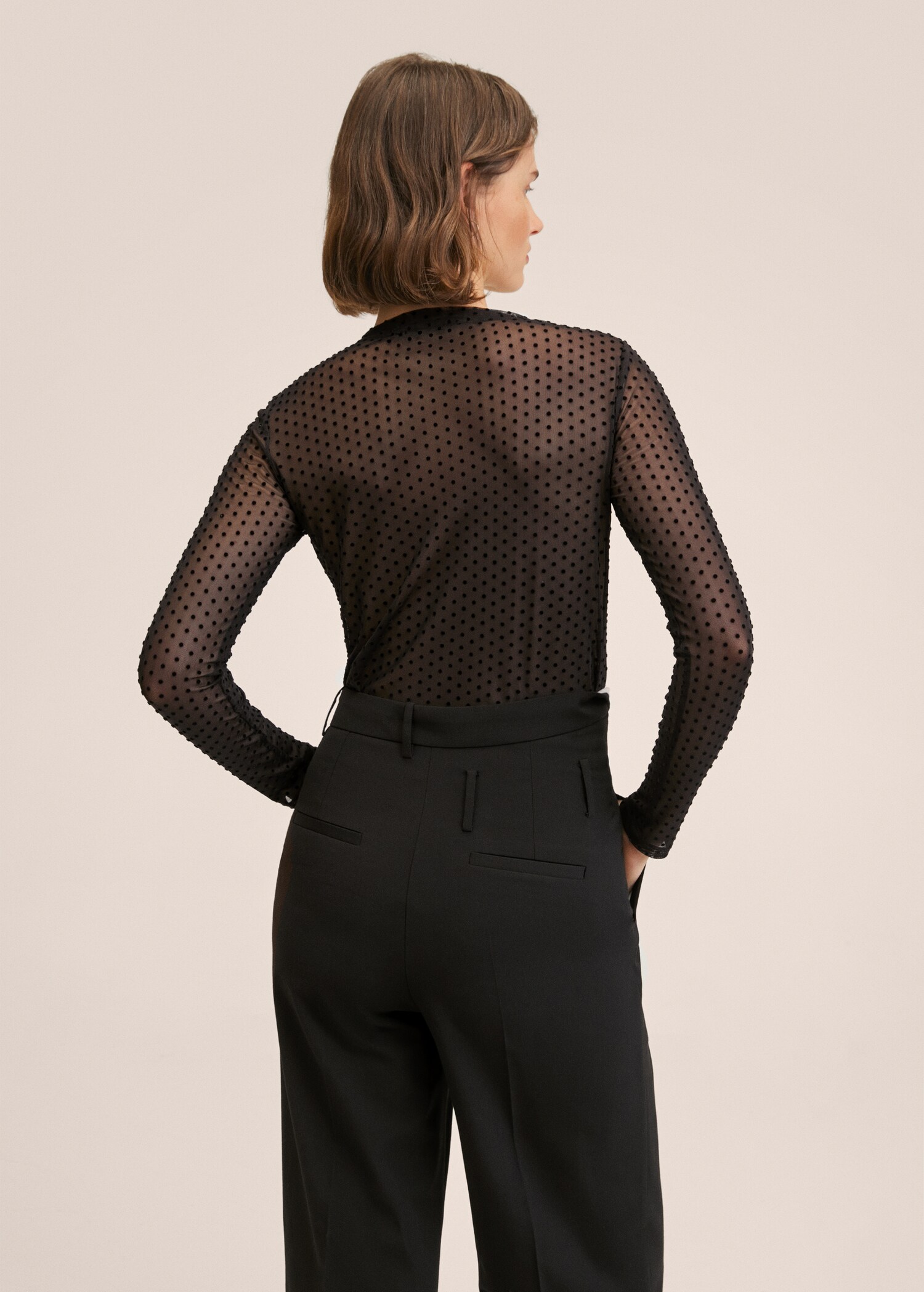 Camiseta semitransparente flocado - Reverso del artículo