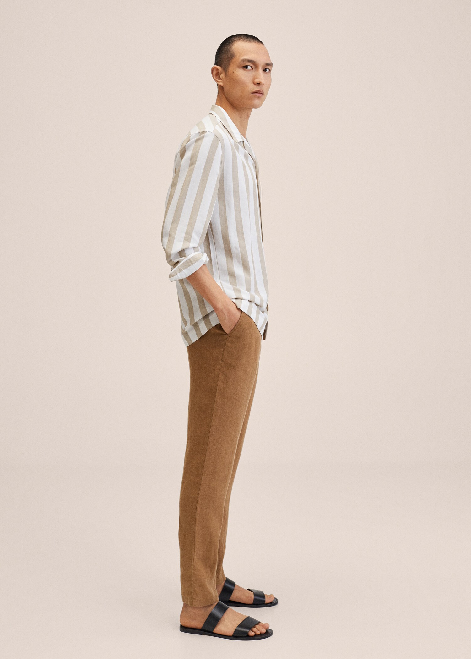 Slim fit linen trousers - Details of the article 2