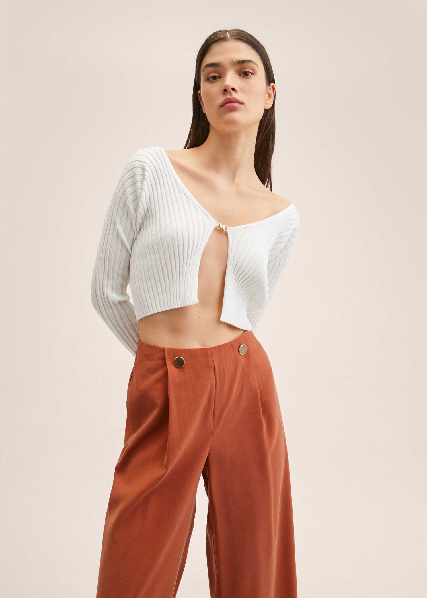 Cropped button pants - Details of the article 1