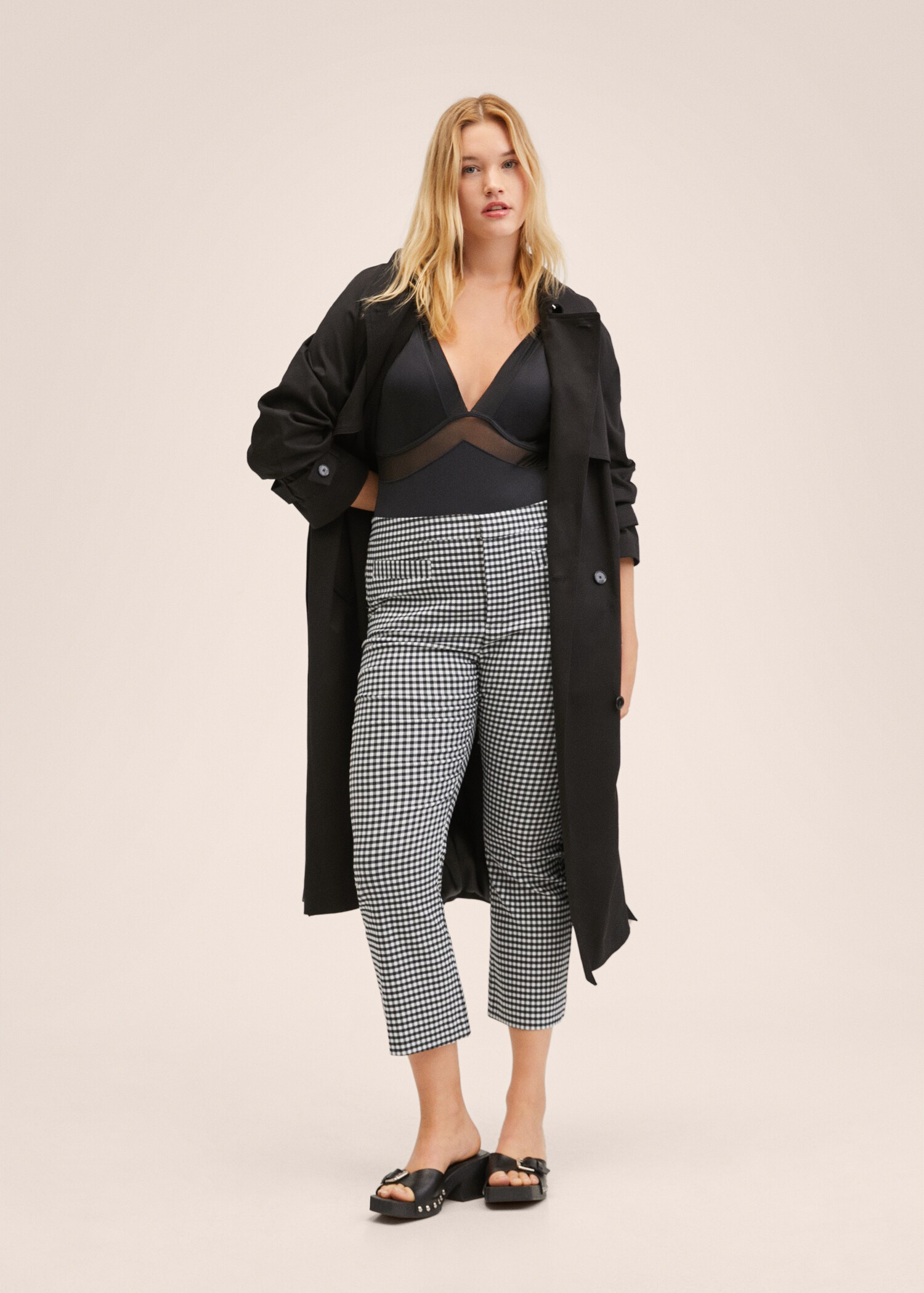Flare crop pants - Details of the article 3