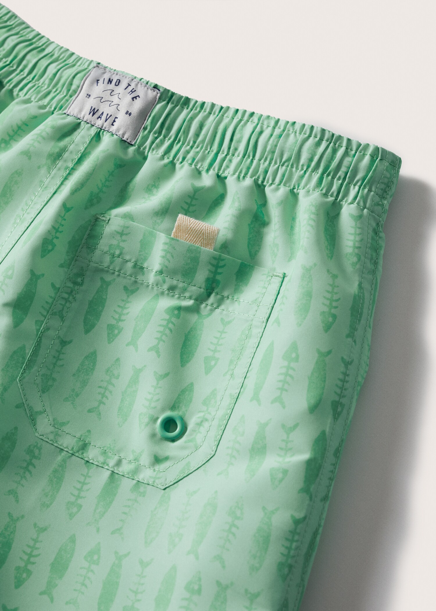 Fish-print swimming trunks - Details of the article 8