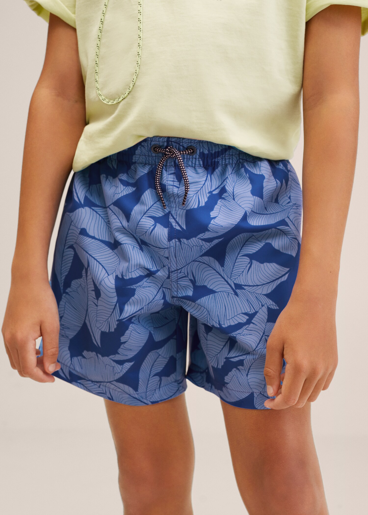 Leaf print swimming trunks - Details of the article 2