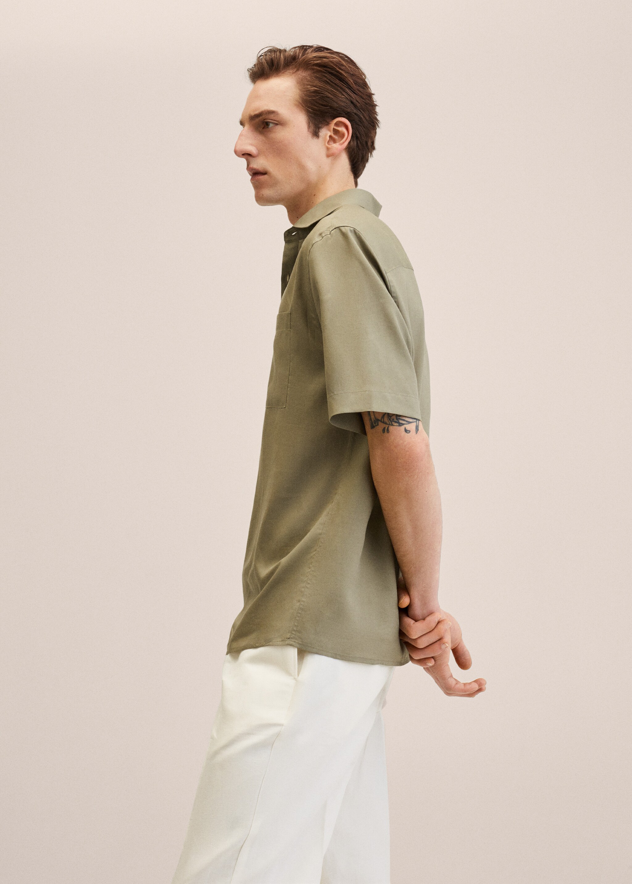 Slim-fit lyocell linen shirt - Details of the article 2