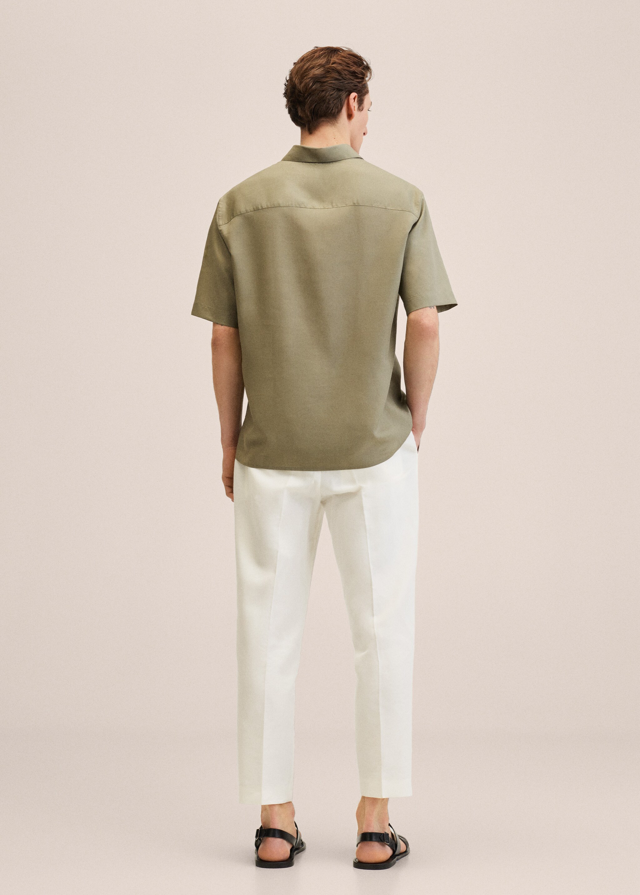 Slim-fit lyocell linen shirt - Reverse of the article