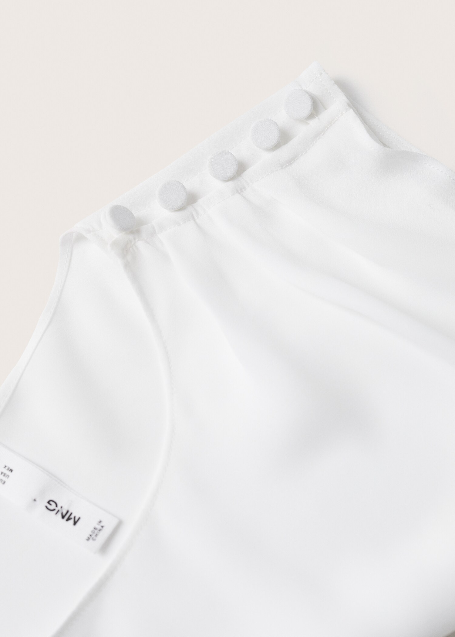 Wickelbluse mit Knöpfen - Detail des Artikels 8