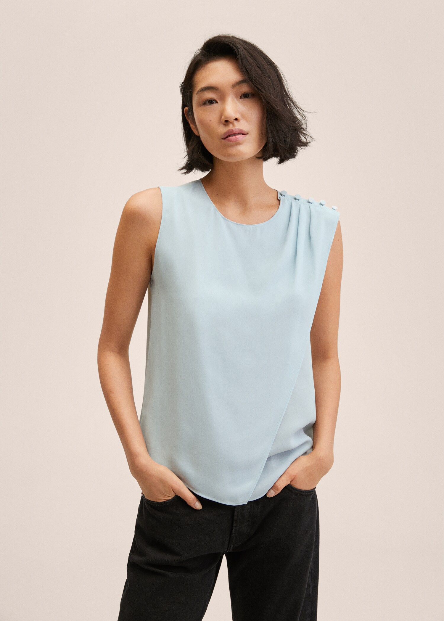 Wickelbluse mit Knöpfen - Mittlere Ansicht