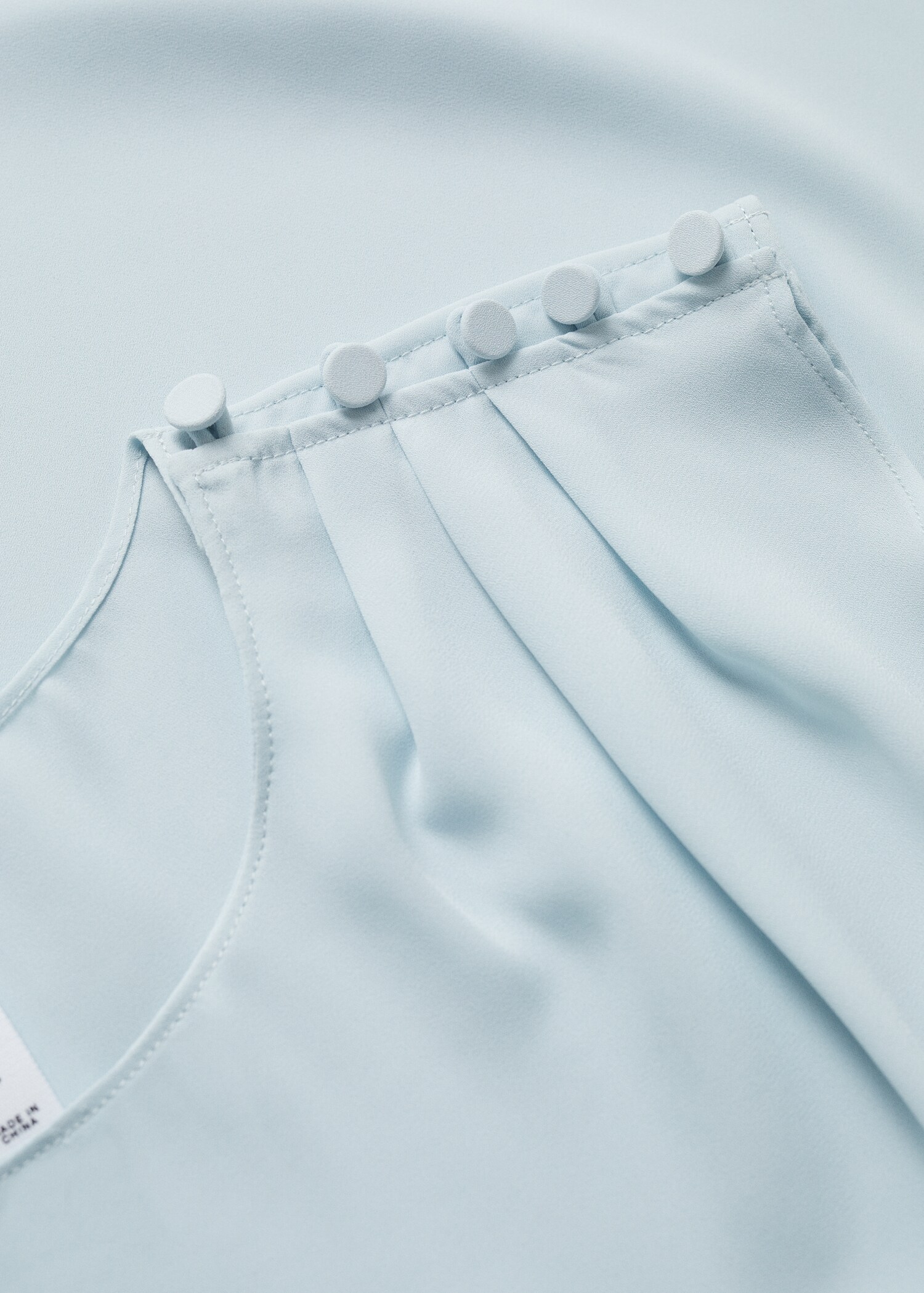 Wickelbluse mit Knöpfen - Detail des Artikels 8