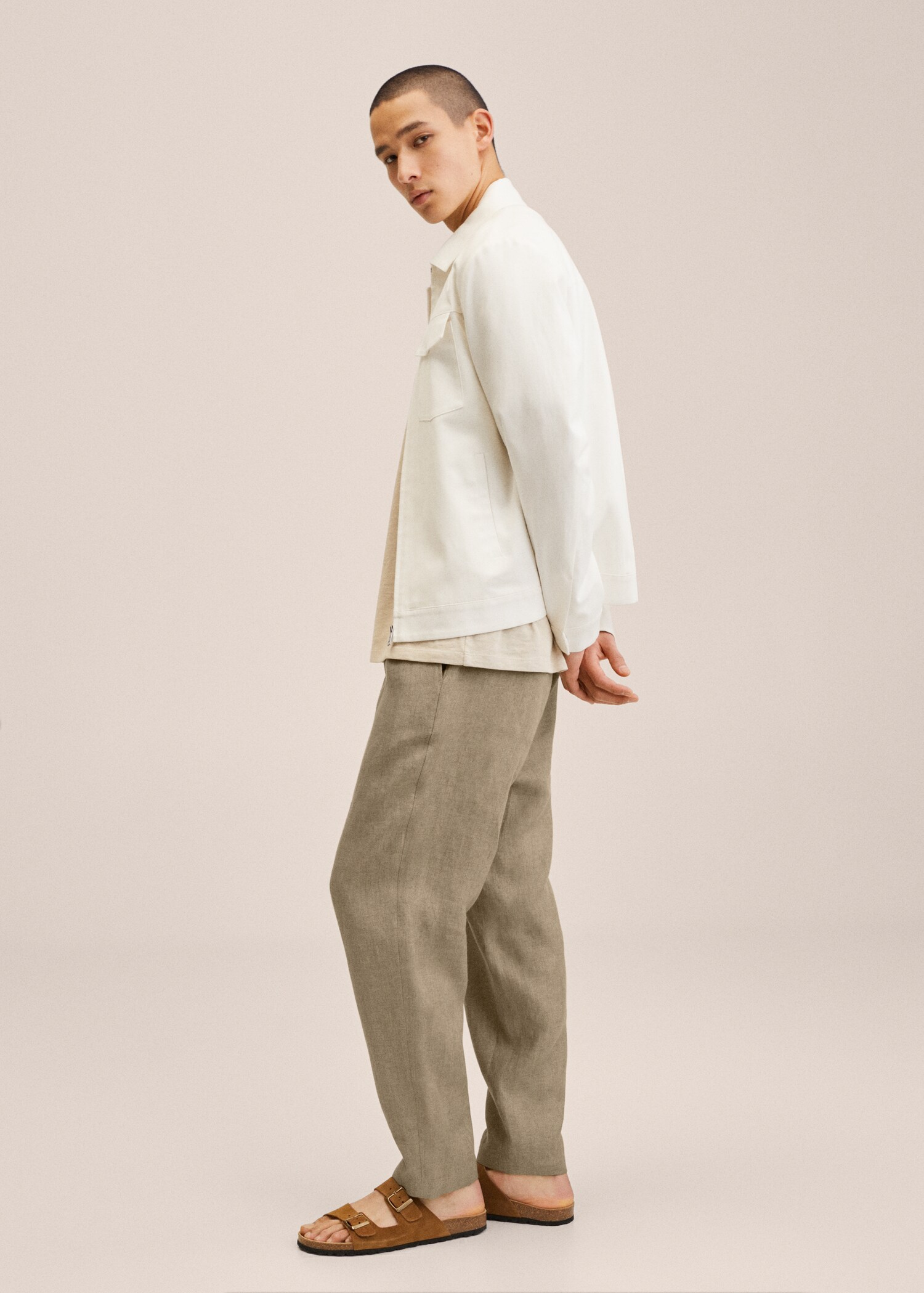 Pleated linen trousers - Details of the article 1