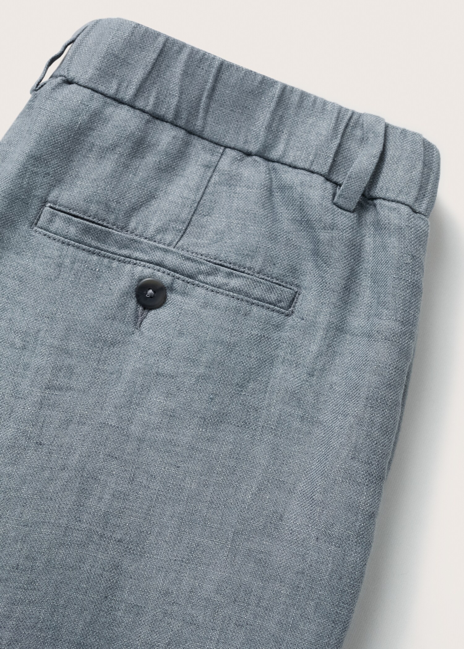 Elastic waist linen Bermuda shorts - Details of the article 8