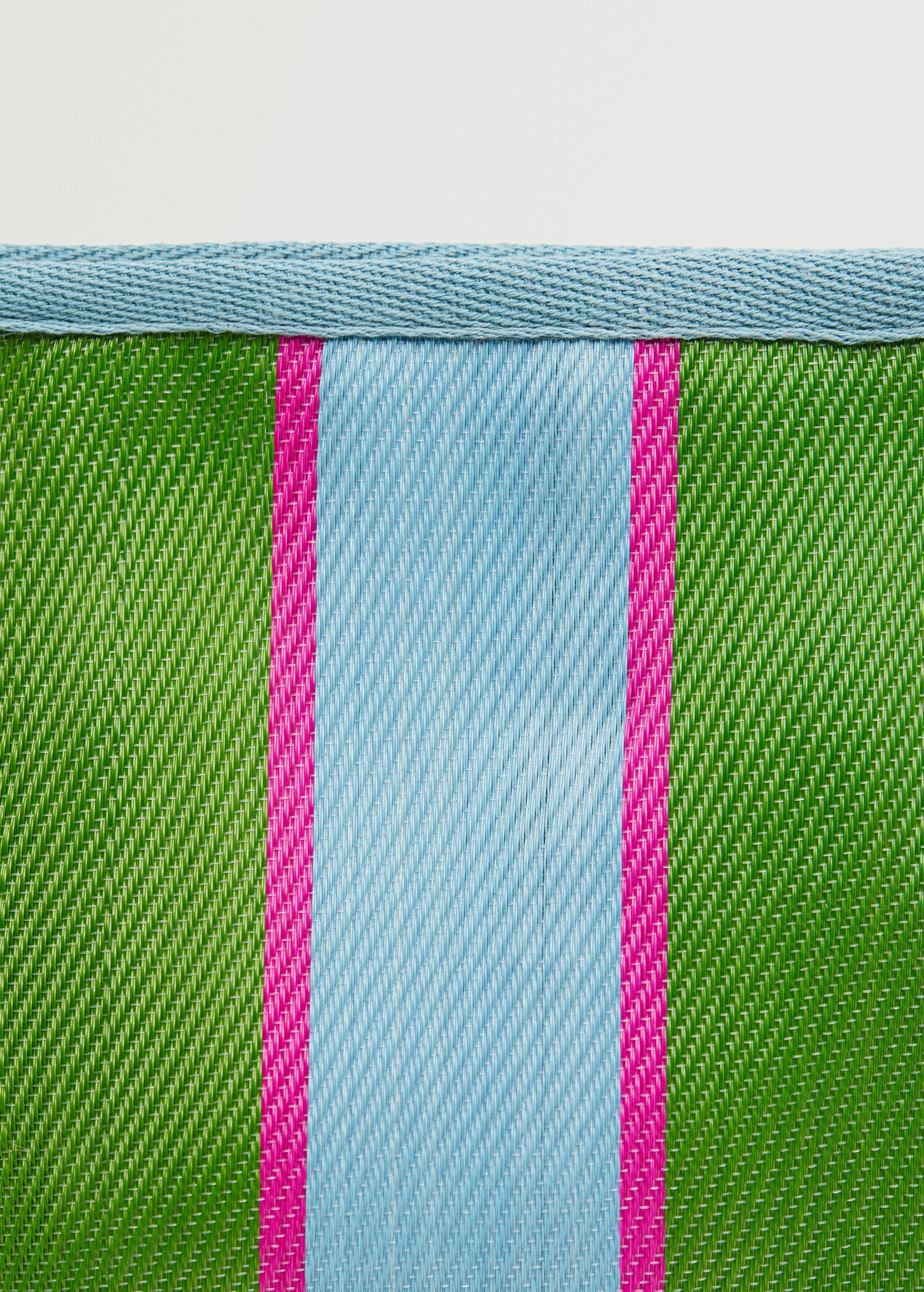 Striped cosmetic bag - Details of the article 3