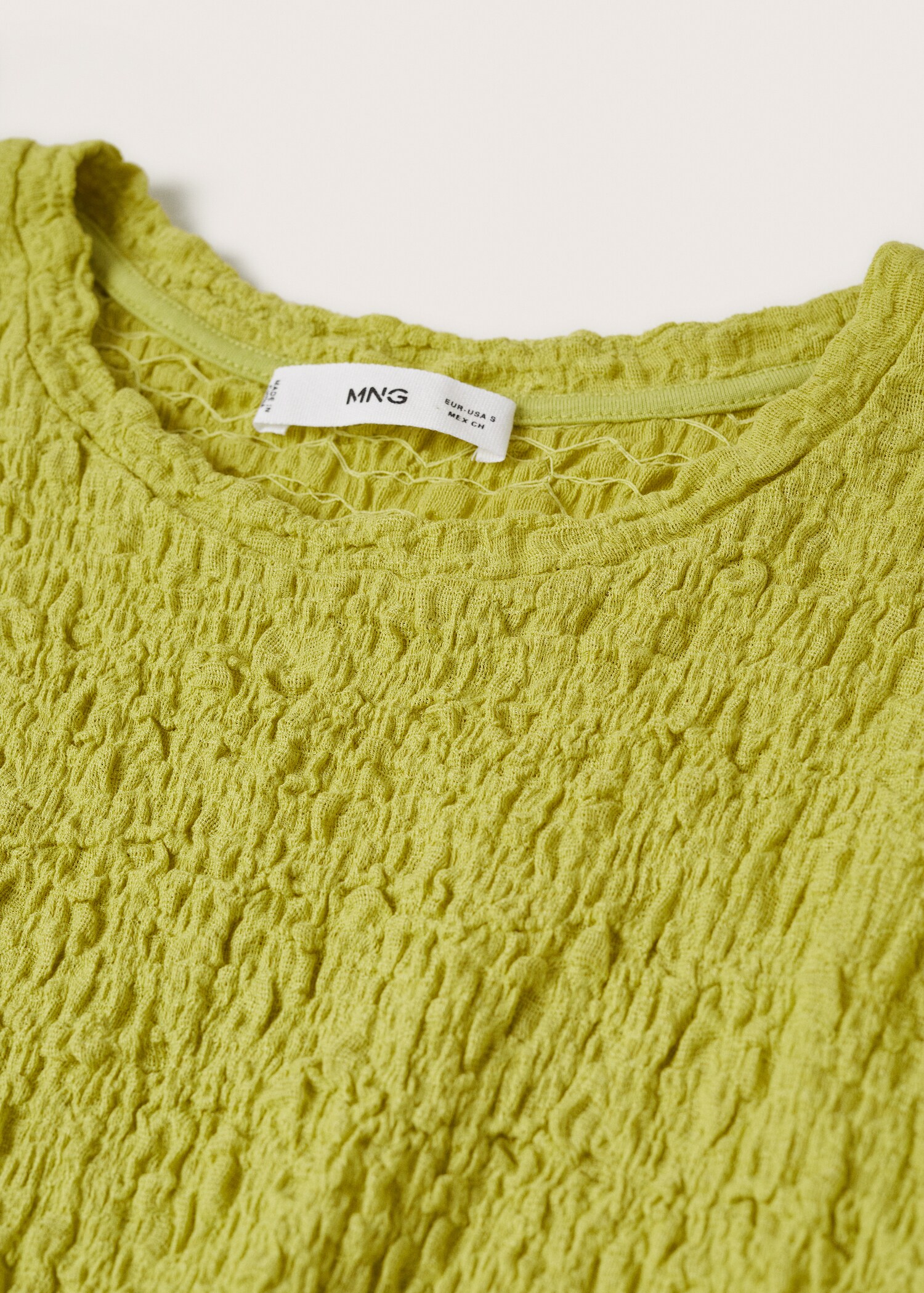 Textured cotton T-shirt - Details of the article 8