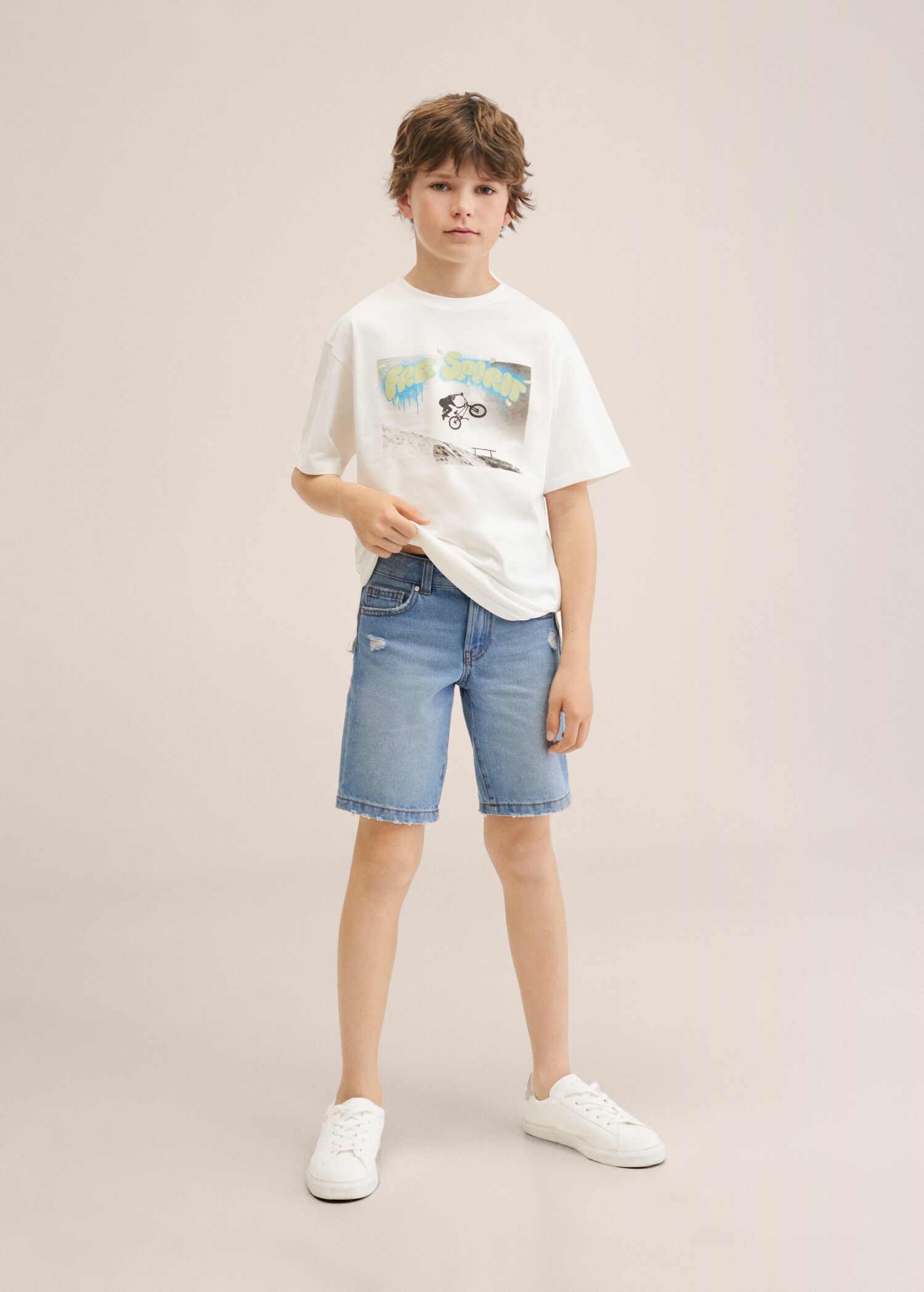 Bermuda denim déchirures décoratives - Détail de l'article 2