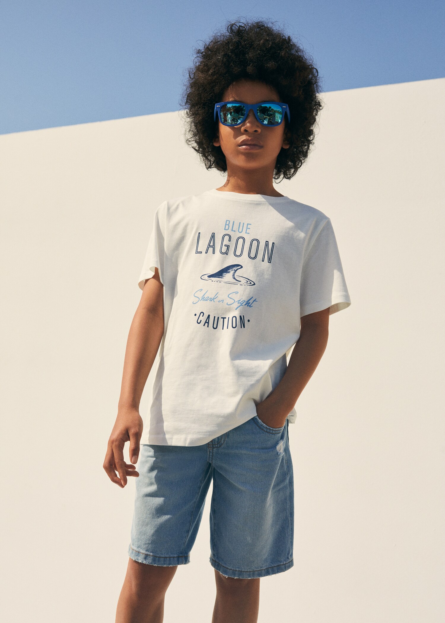 Bermuda denim déchirures décoratives - Détail de l'article 6