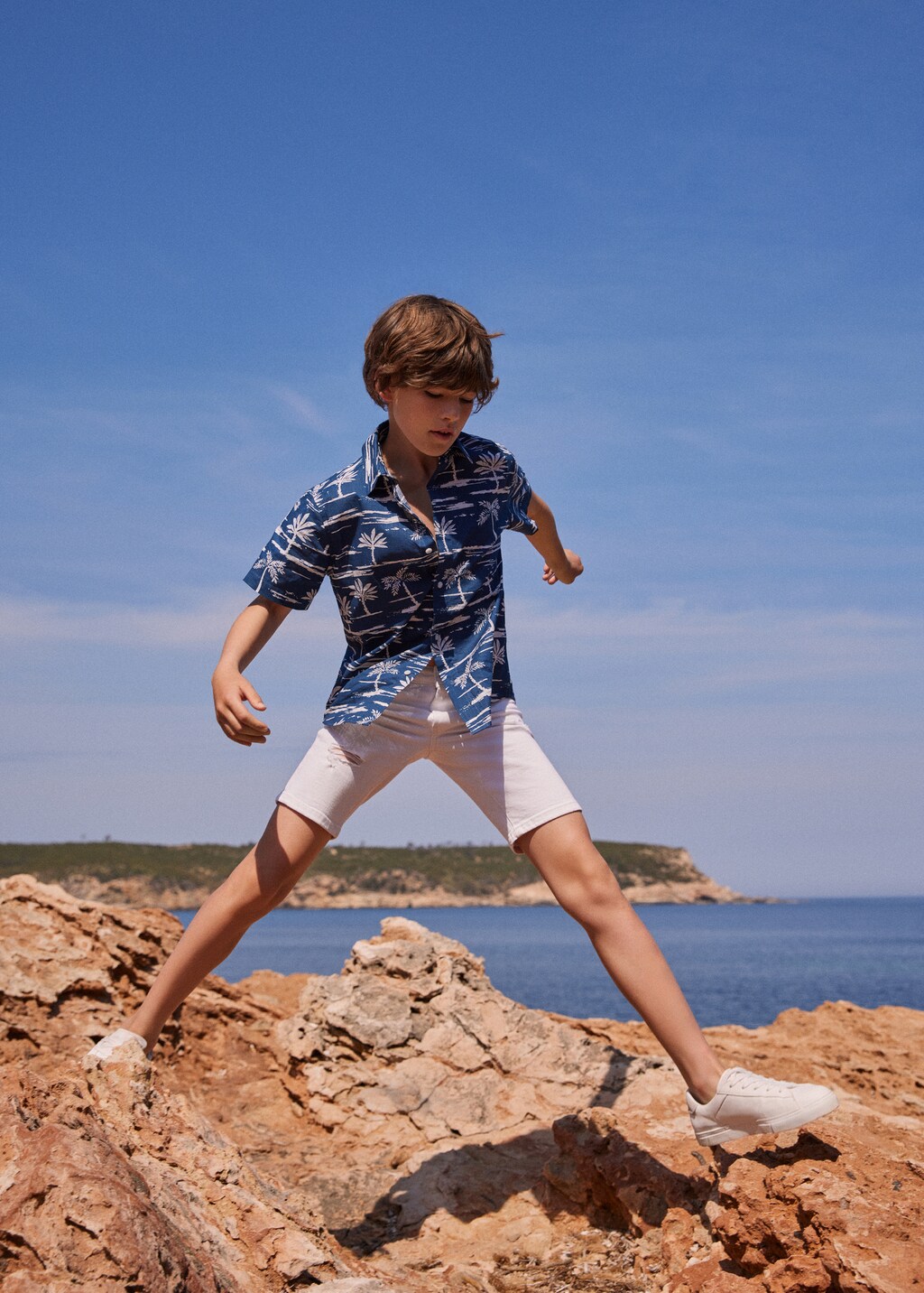 Ripped detail denim Bermuda shorts Boys MANGO OUTLET Denmark
