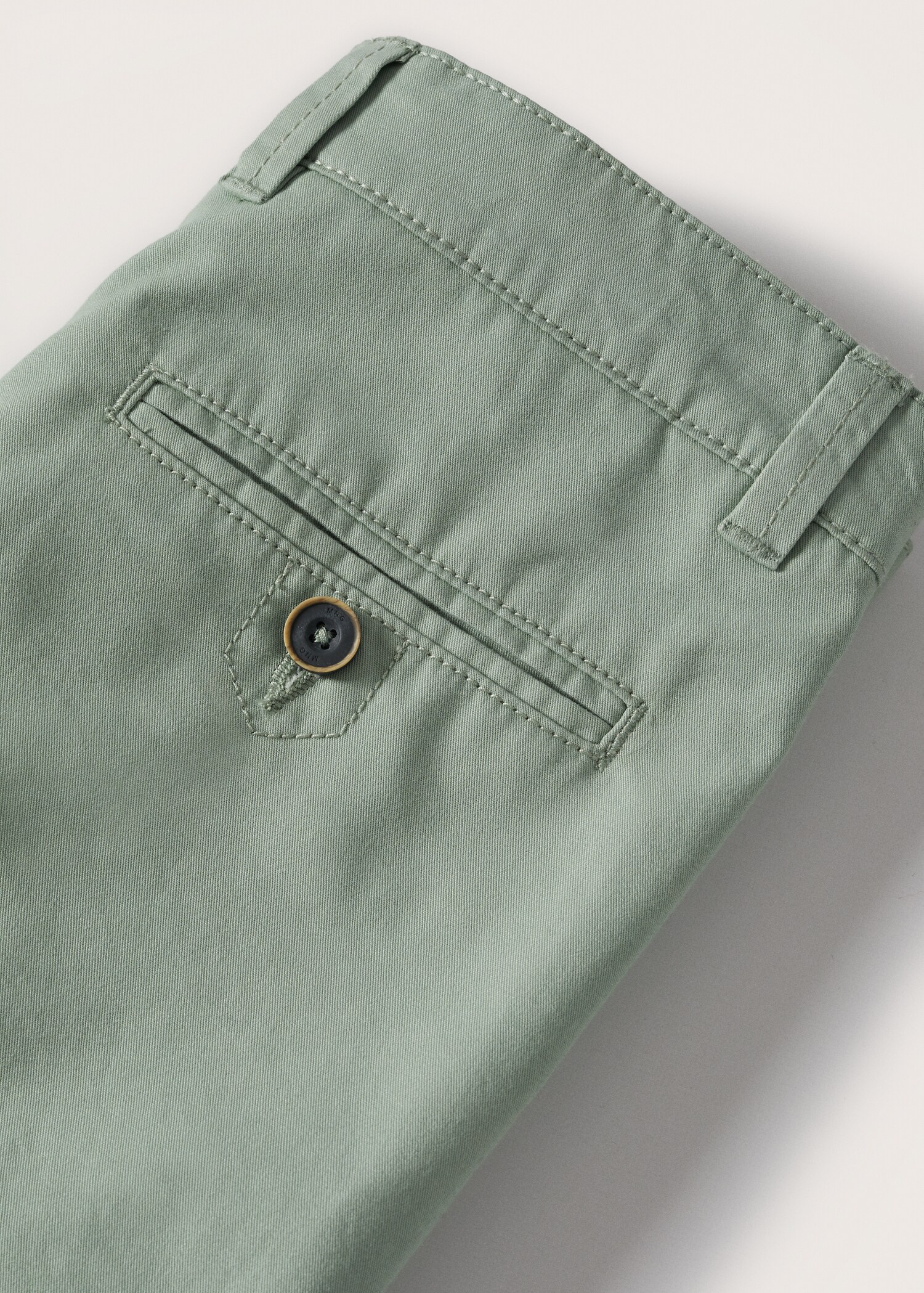 Slim-fit chino cotton bermuda shorts - Details of the article 8