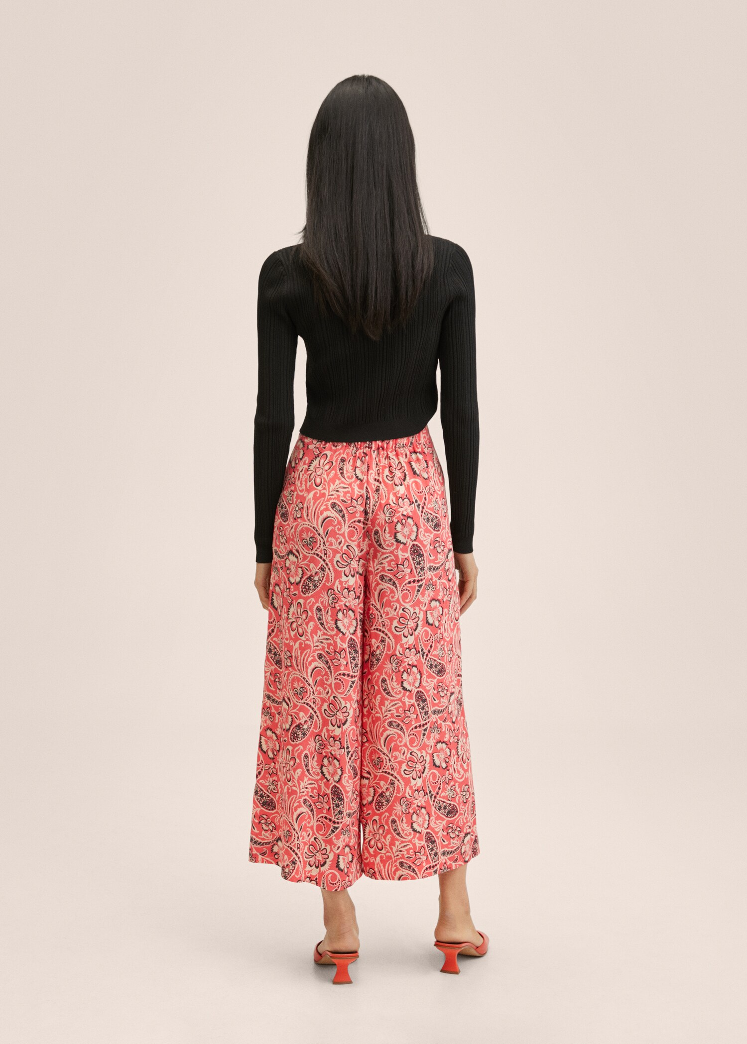 Fluid culotte trousers - Reverse of the article