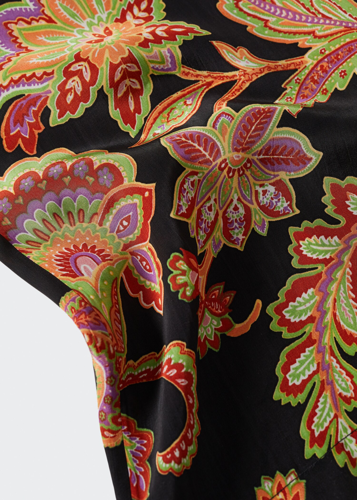 Satin printed trousers - Details of the article 8