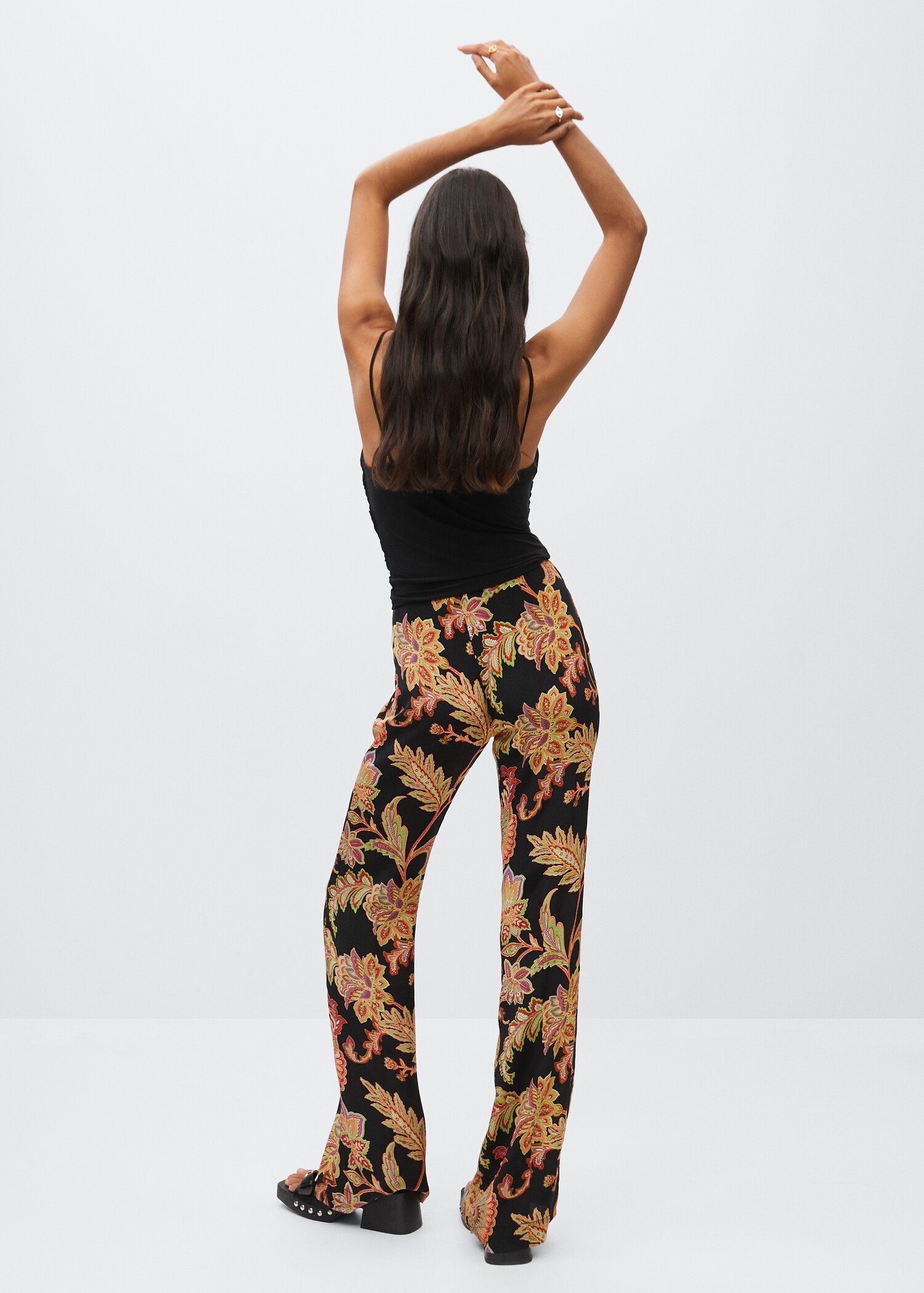 Satin printed trousers - Reverse of the article
